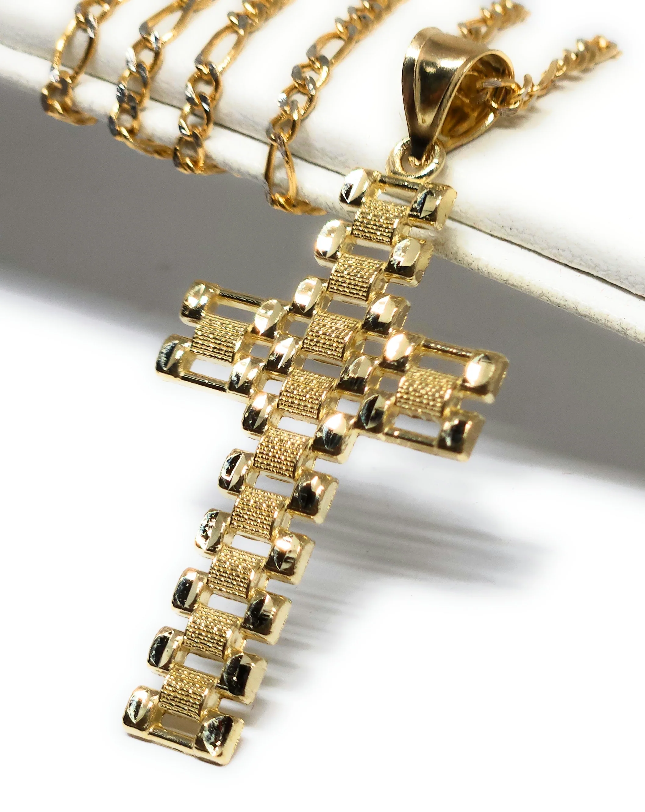 10k Solid Gold Classic PLAIN "ROLEX" STYLE Cross Pendant Necklace - Image 3