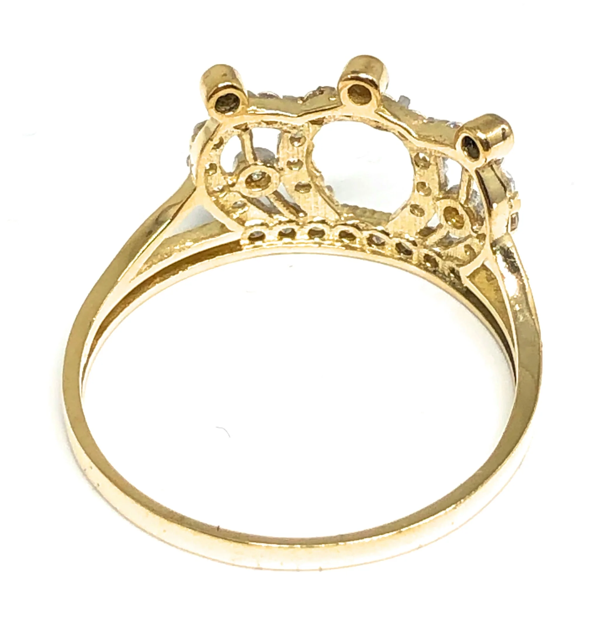 10k Solid Gold Crown Cubic Zirconia Ring - Image 3