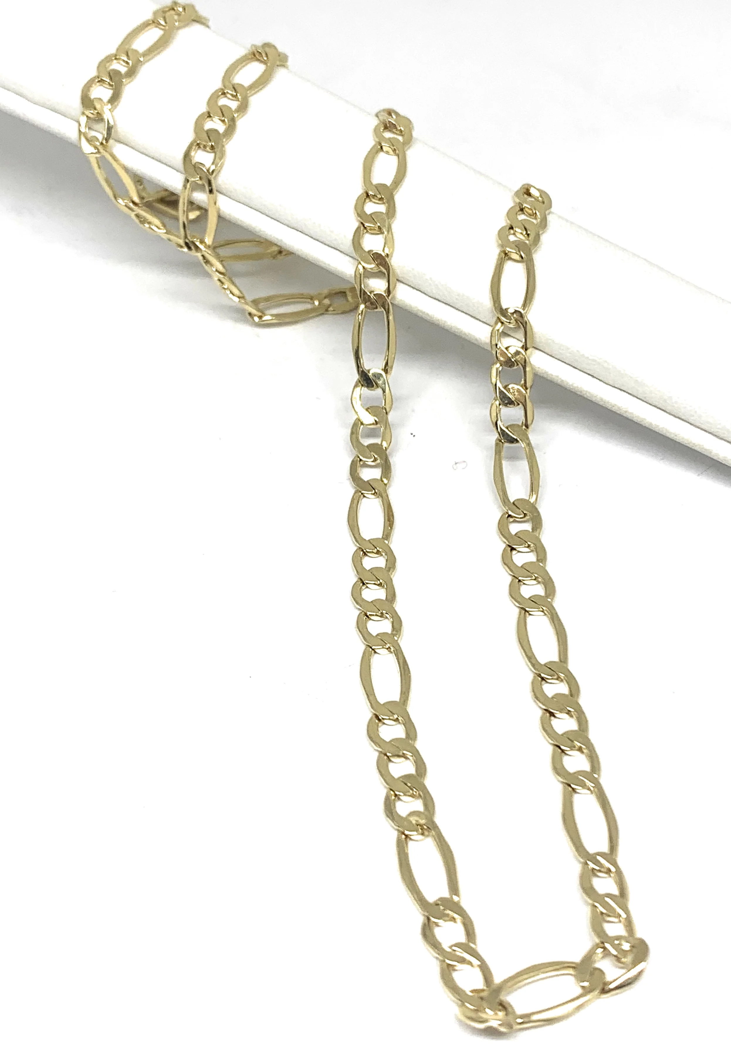 10k Solid Gold Figaro Chain 18-26 inch 5.3mm (Semi-Hollow Style)