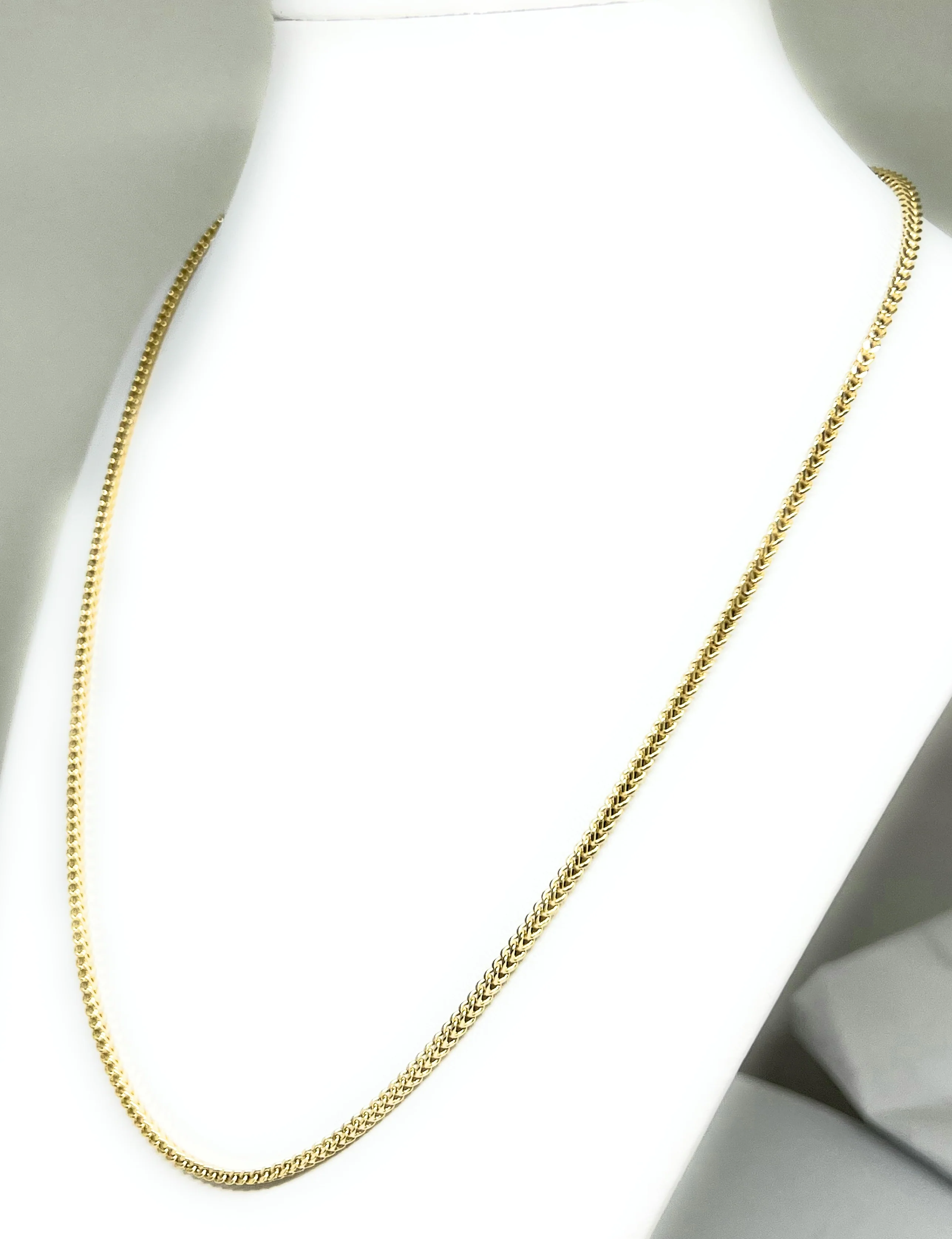 10k Solid Gold Franco Chain 18 - 28 inch 2.4mm (Semi-Hollow Style) - Image 4