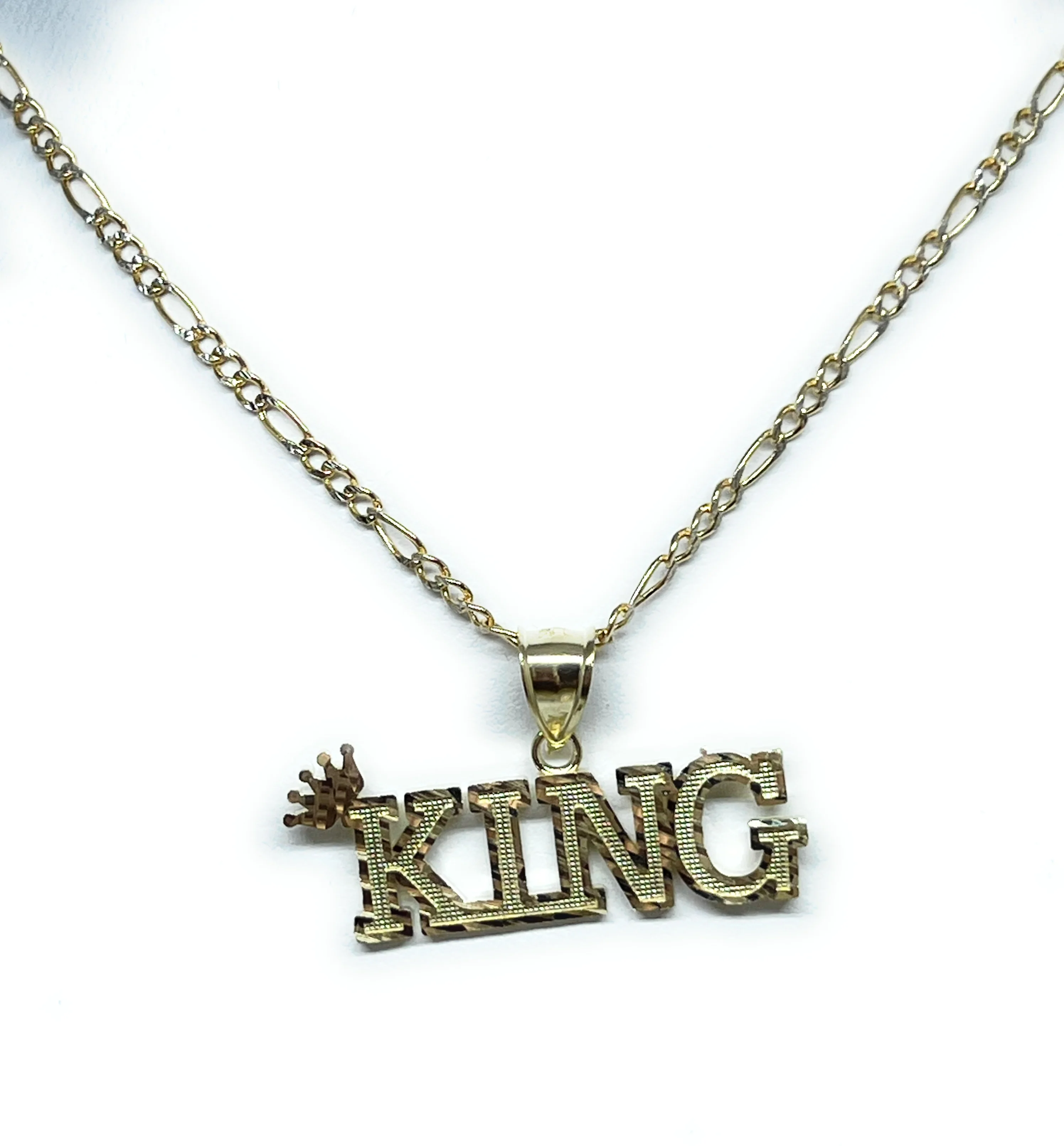10k Solid Gold "KING" Nameplate Pendant Necklace - Image 4
