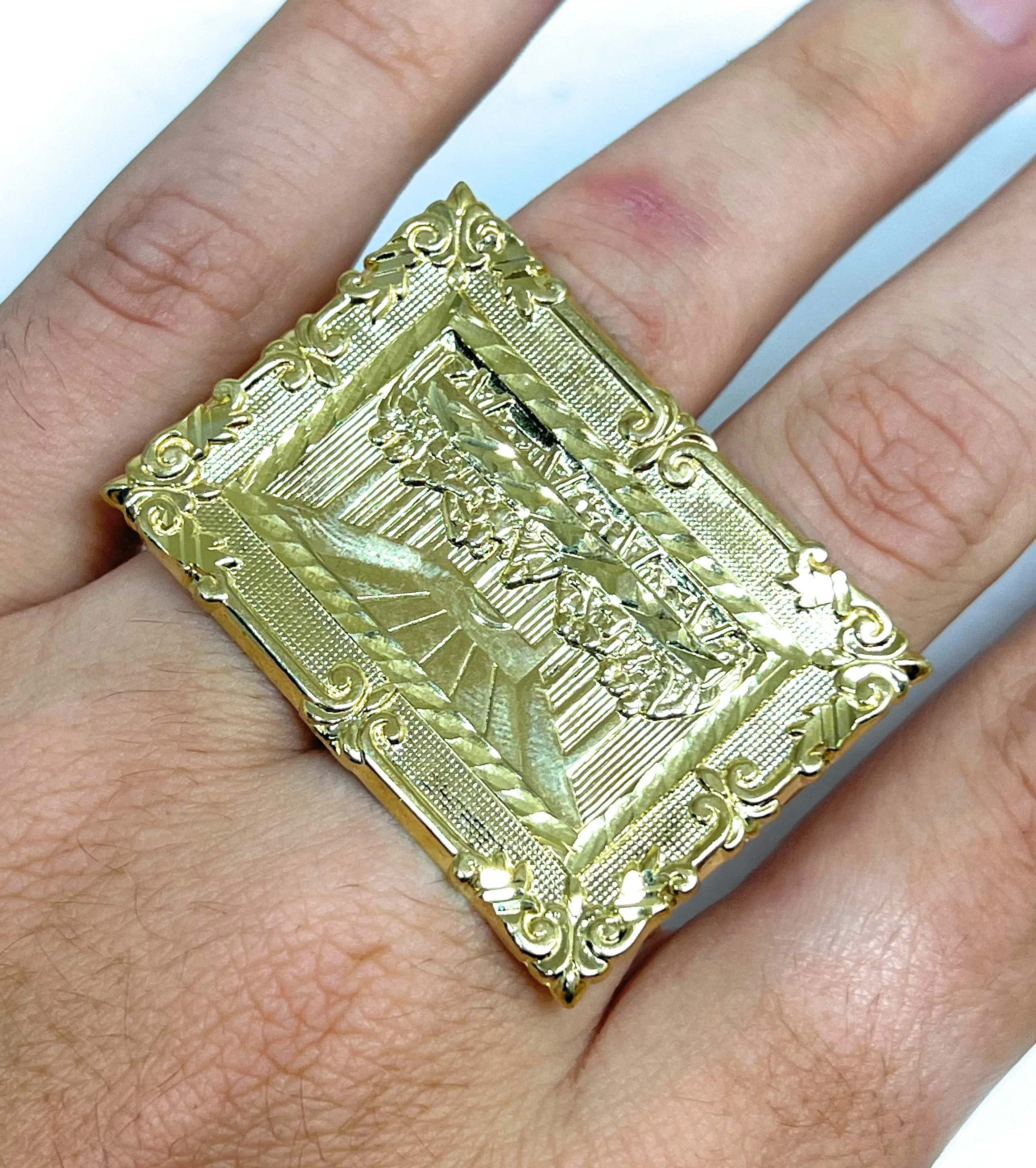 10k Solid Gold LAST SUPPER PORTRAIT BORDER TWO FINGER Ring (14.4g) - Image 4