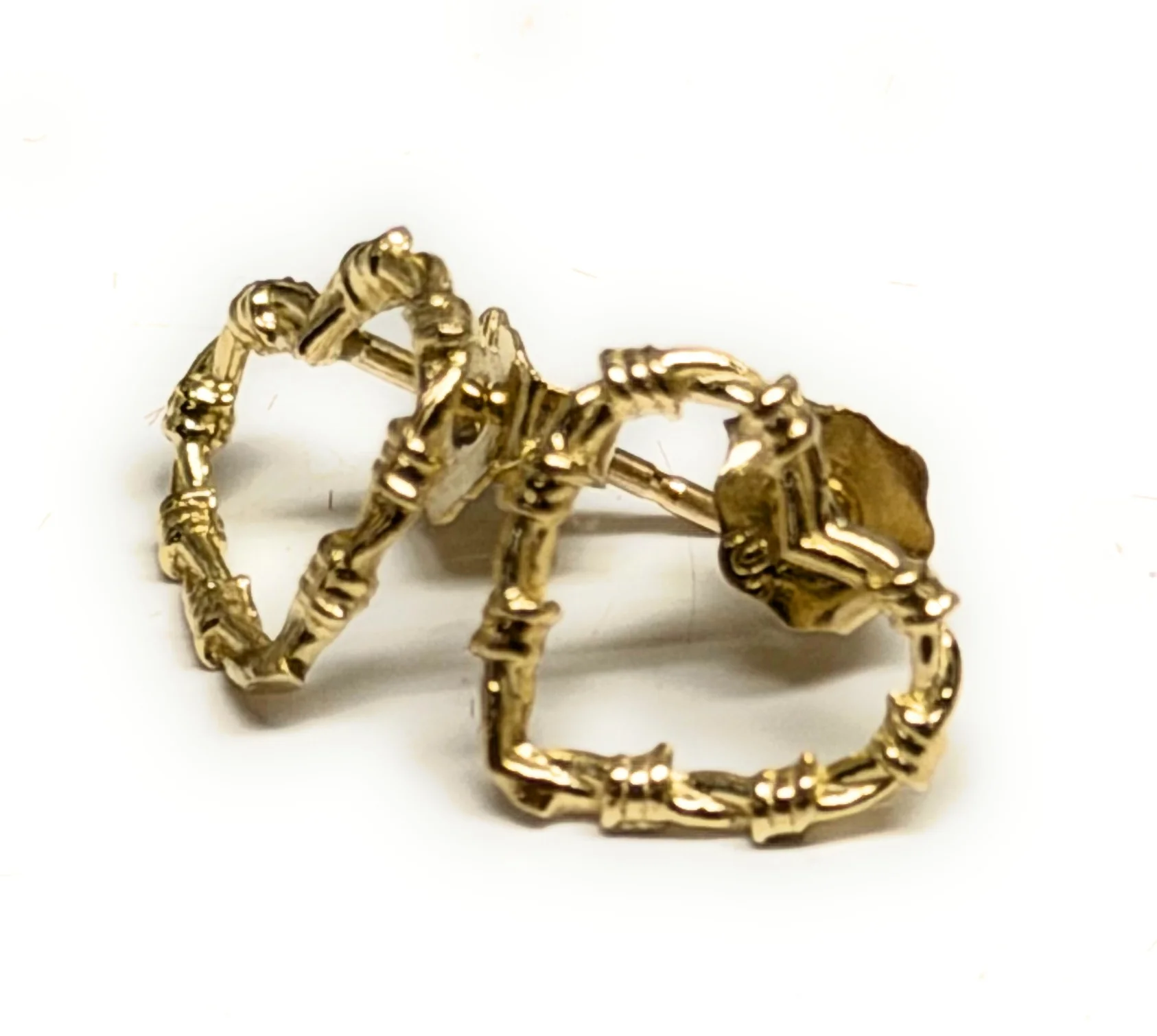10k Solid Gold Thorny Heart Mini Dainty Stud Earrings - Image 3