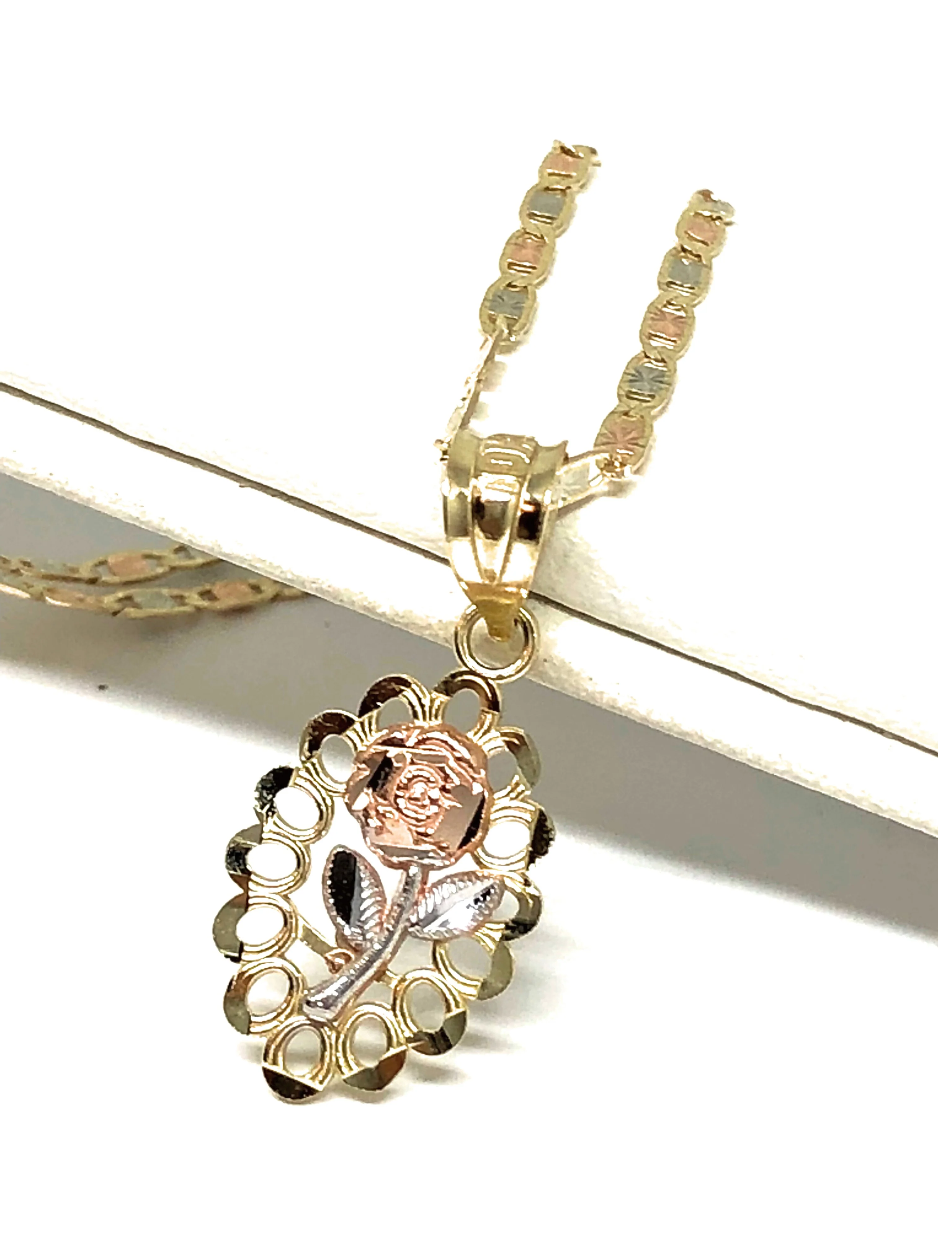10k Solid Gold Tri-Color Flower Pendant Necklace Tri-Color Valentina Chain - Image 4
