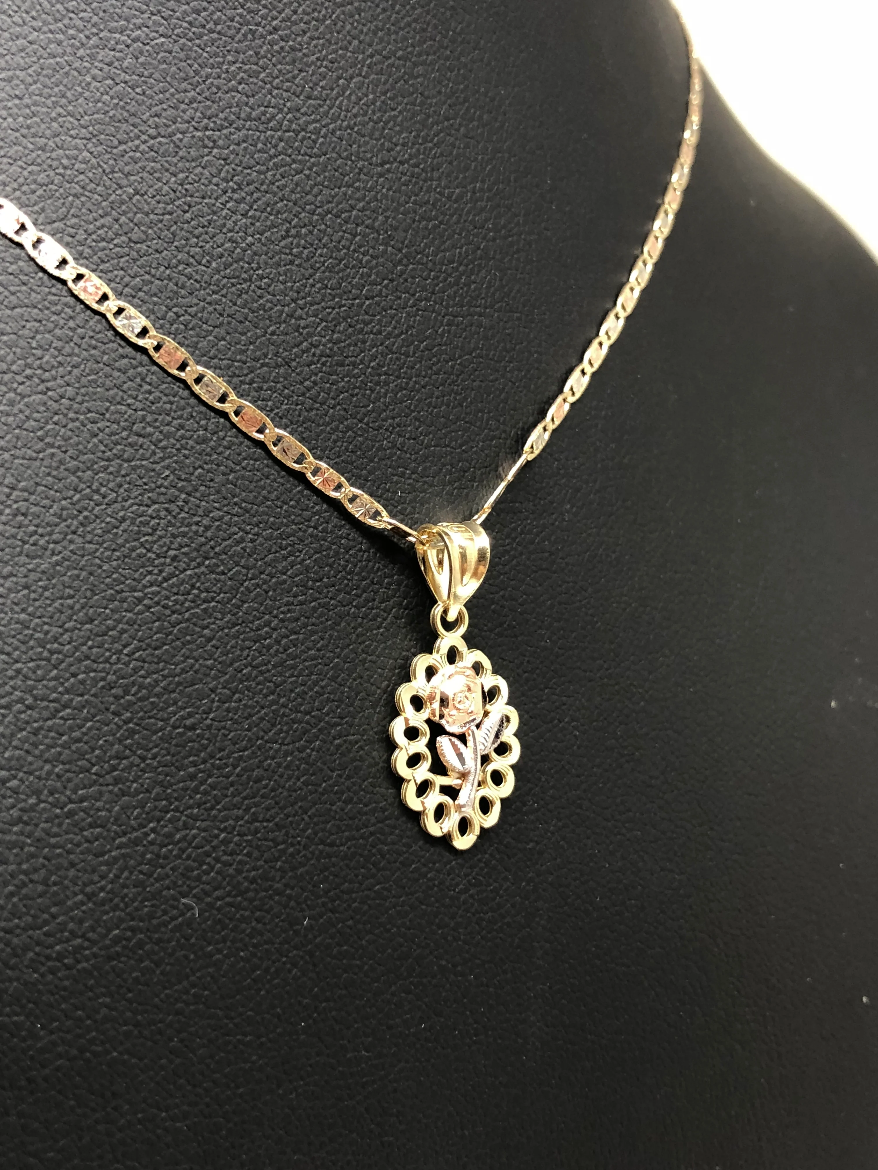 10k Solid Gold Tri-Color Flower Pendant Necklace Tri-Color Valentina Chain - Image 5