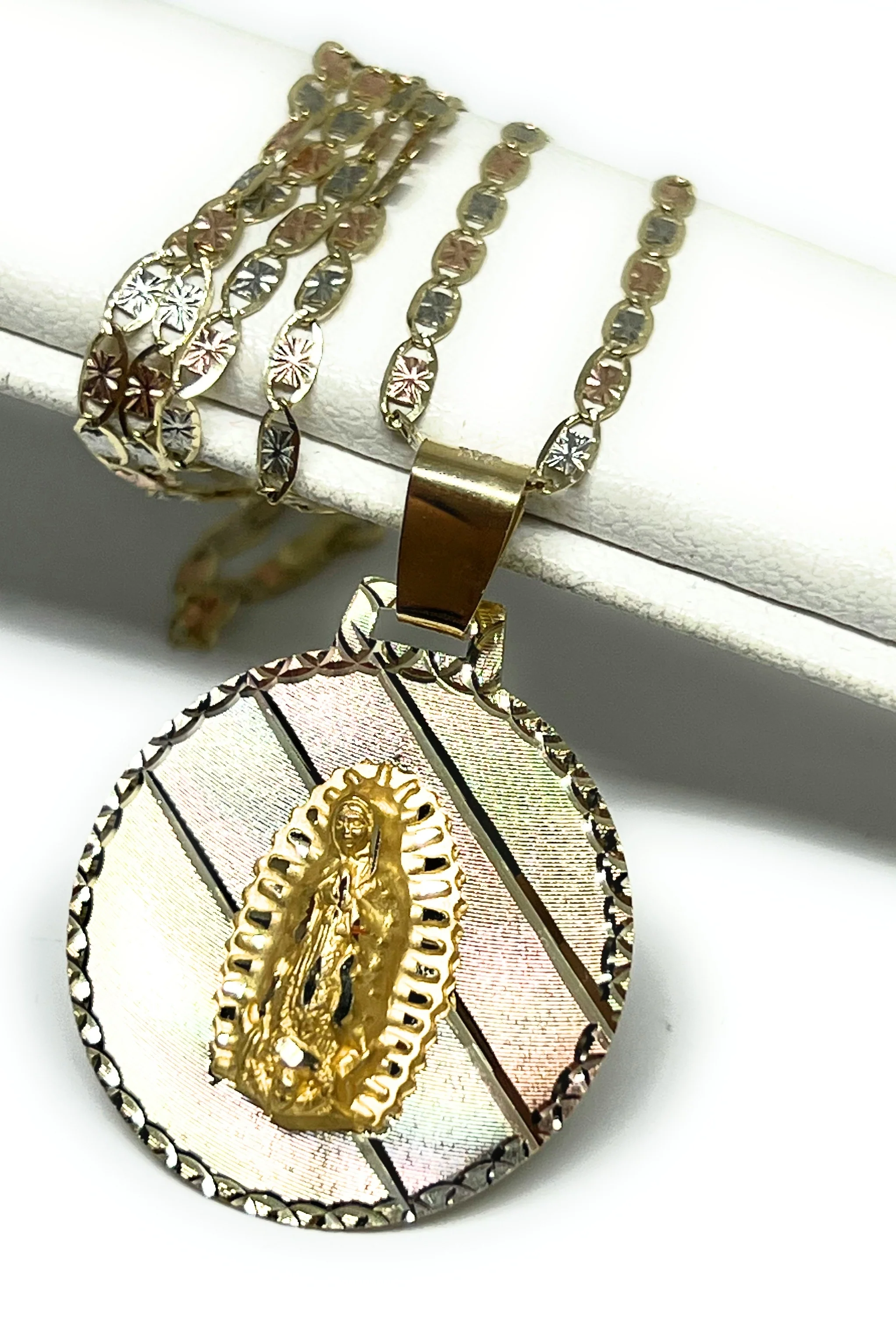 10k Solid Gold Tri-Color Virrgin Mary Pendant Necklace Virrgen Gaudalupe Valentina Chain (SM,MED) (MADE IN MX) - Image 3