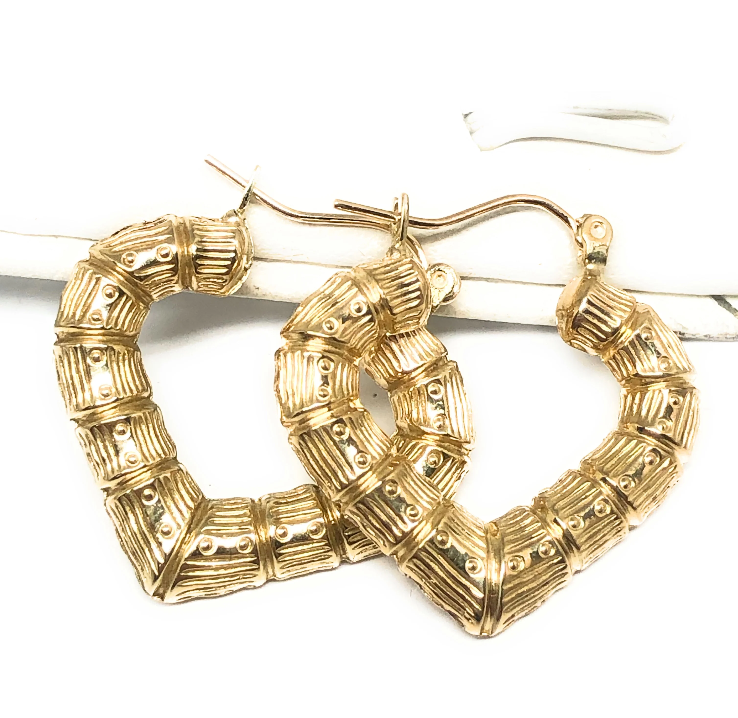 10k Solid Gold Yellow Bamboo Heart Hoop Earrings 1 INCH Arracadas - Image 3