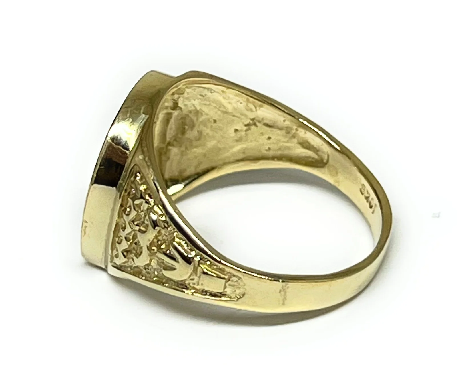 10k Solid Gold Yellow Classic Horseshoe Ring - Image 4