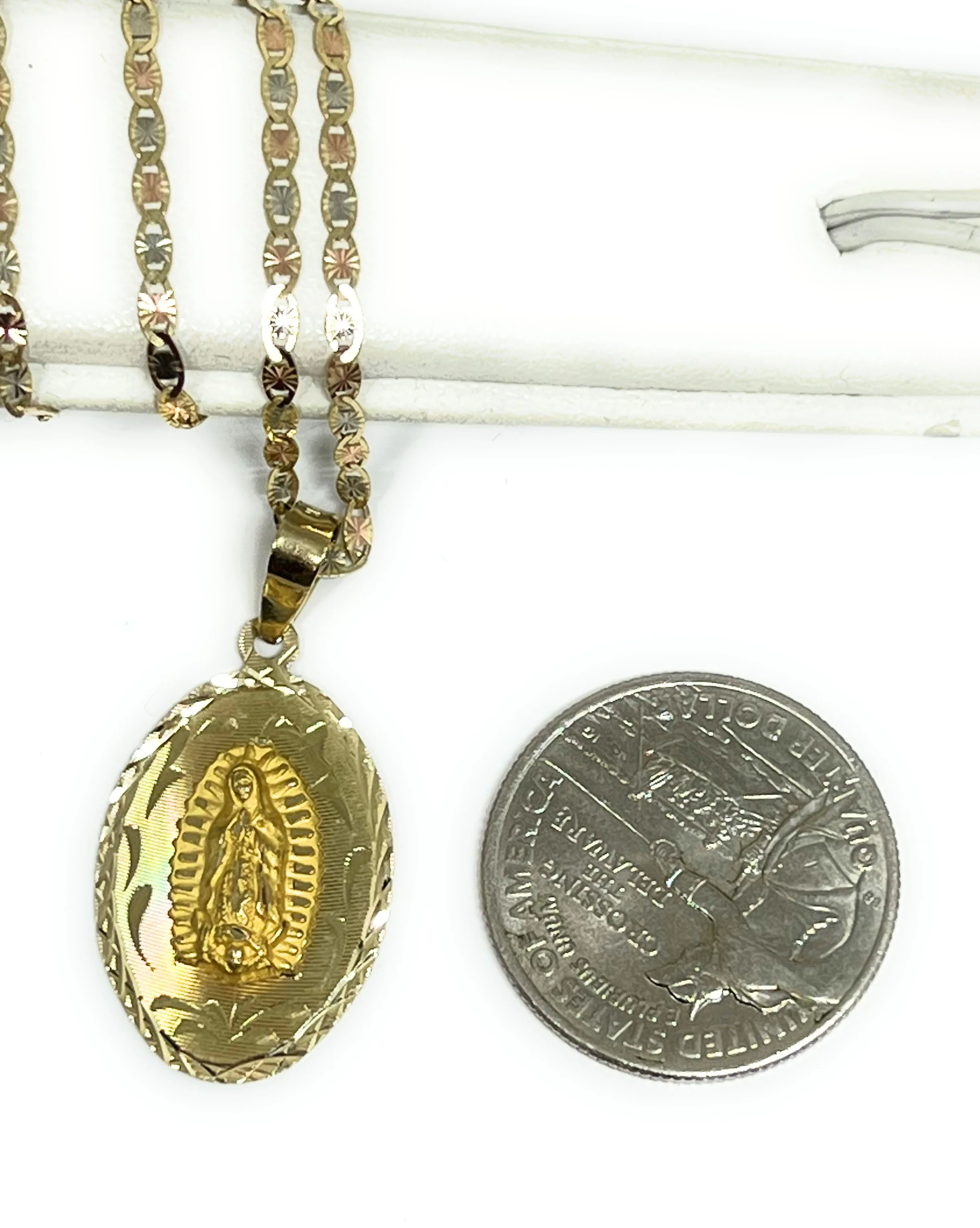 10k Solid Gold Yellow Classic Virrgin Mary Oval Pendant Virrgen Guadalupe (MADE IN MX) - Image 3