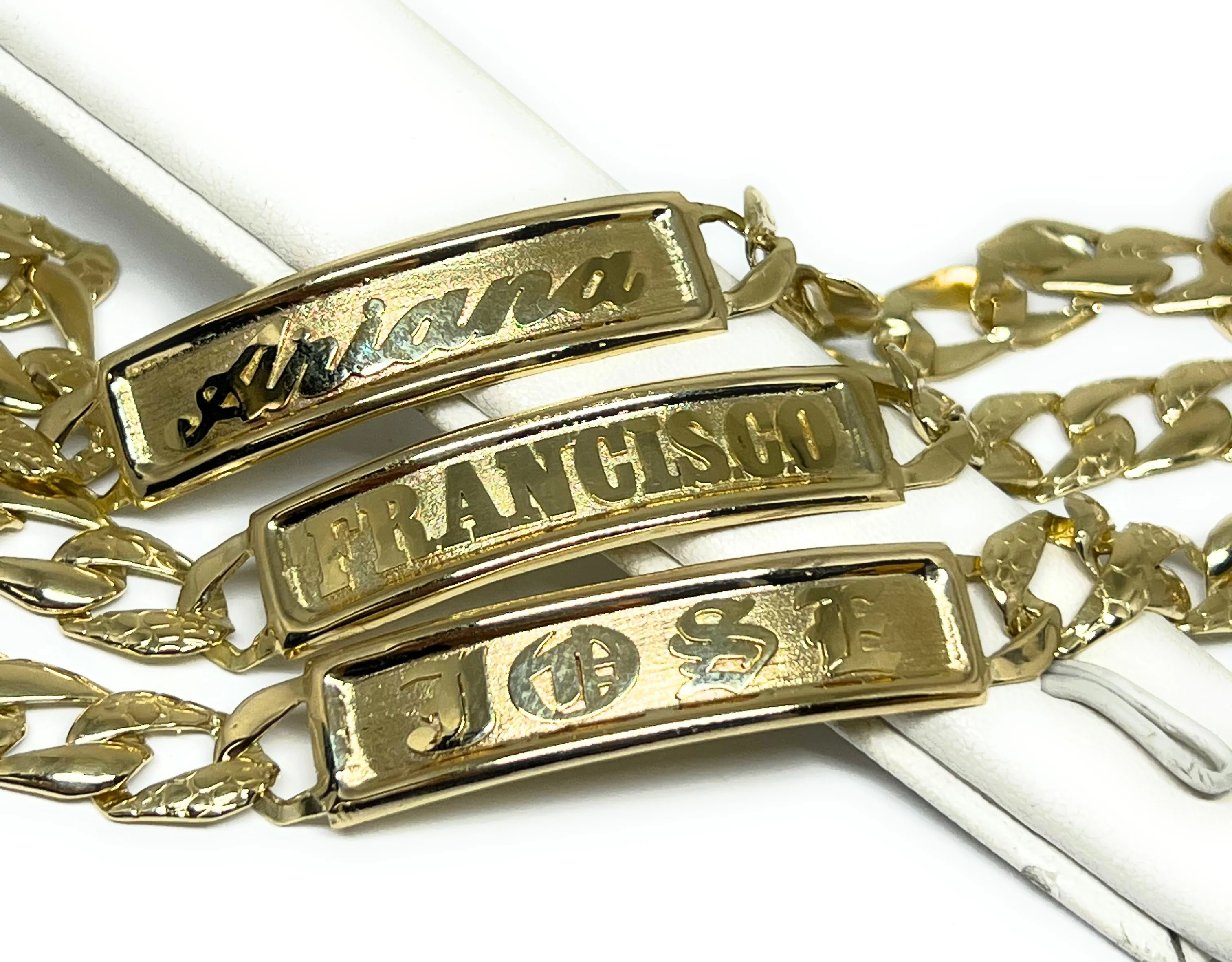 14k Solid Gold Yellow Cuban Link SUPERIMPOSED (SOBREPUESTO) CUSTOMIZED 3D NAME Brracelet 8.5 INCH 9.5mm WIDTH (~19g) - Image 4