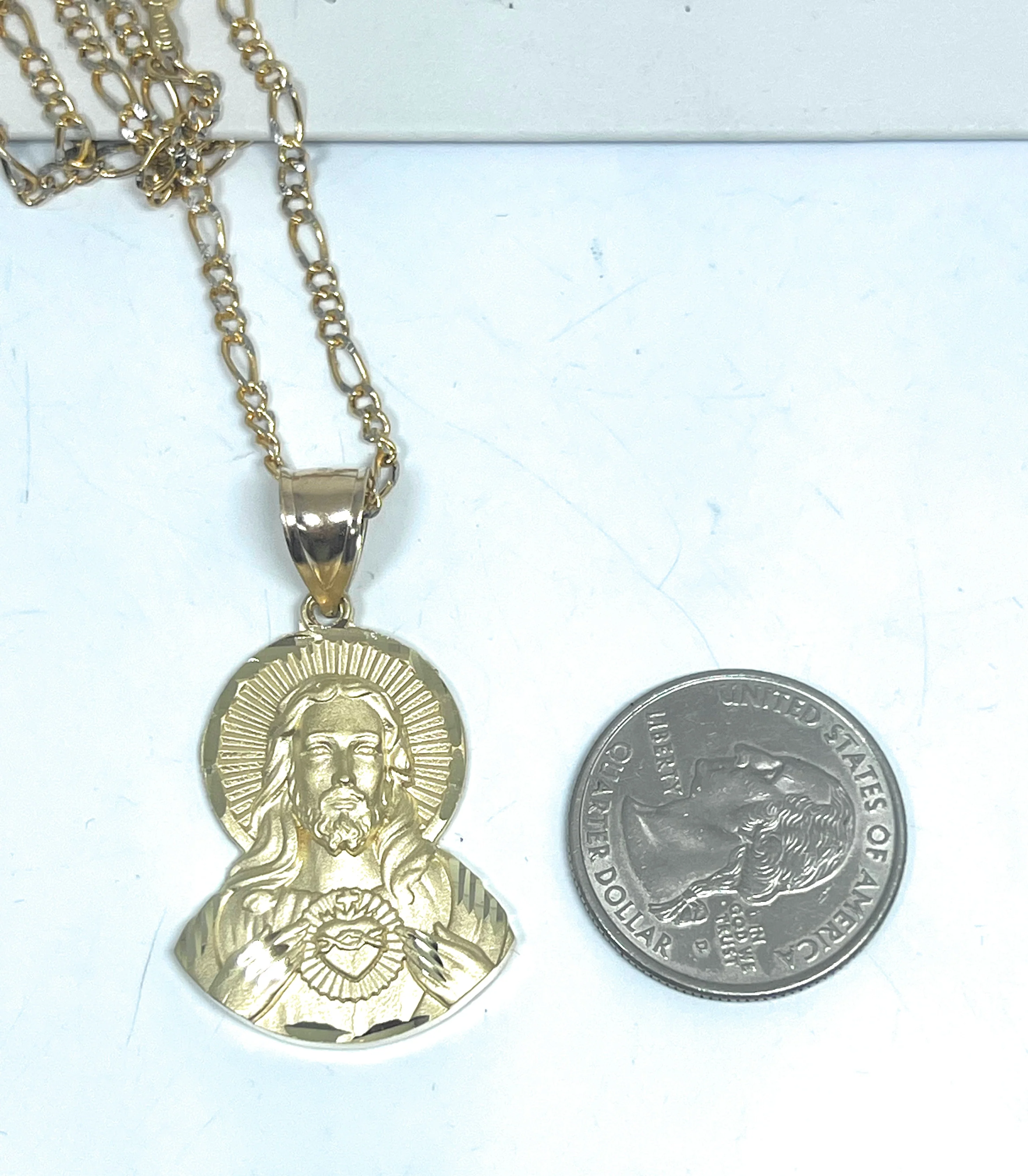 14k Solid Gold Yellow Gold Classic Jesus Sagrado Corazon Pendant Necklace (6g) (SM, LG) - Image 2