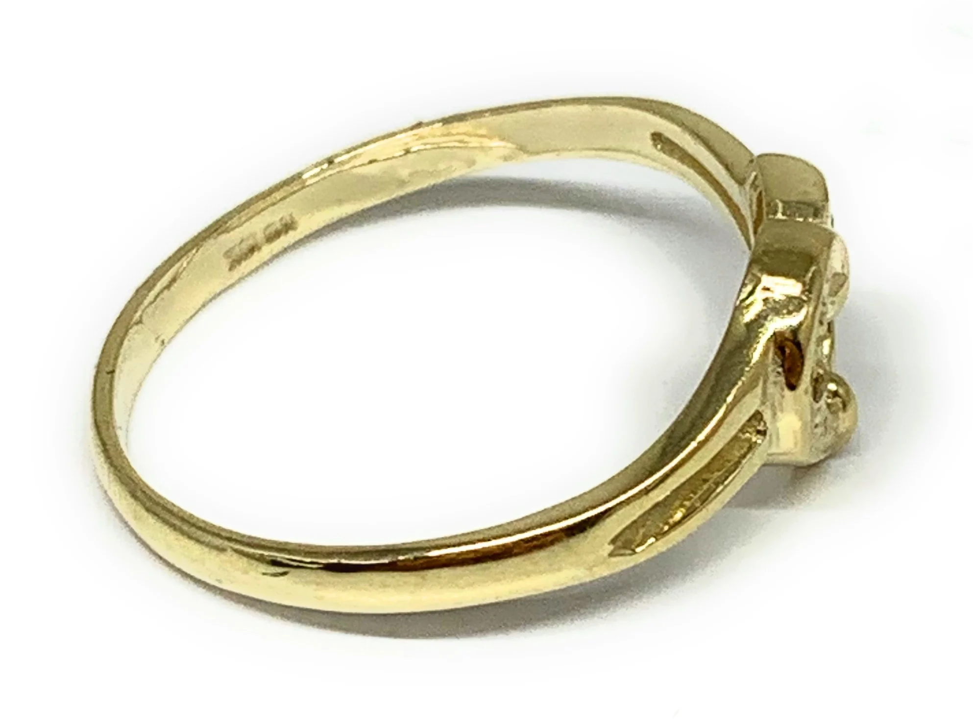 10k Solid Gold Yellow Gold Heart Ring - Image 2