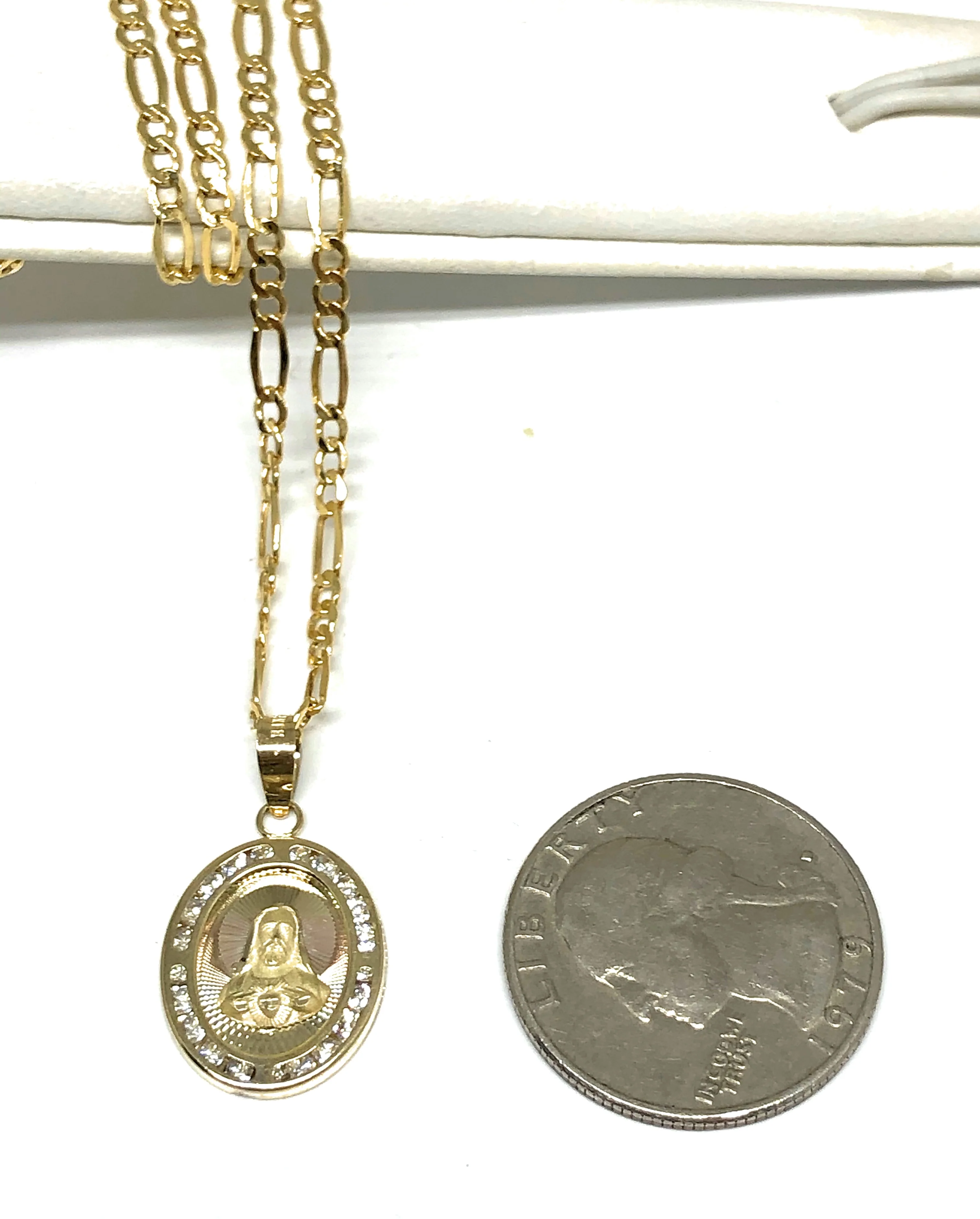 10k Solid Gold Yellow Gold Jesus Sagrado Corazon CZ Pendant Necklace Figaro Chain - Image 2