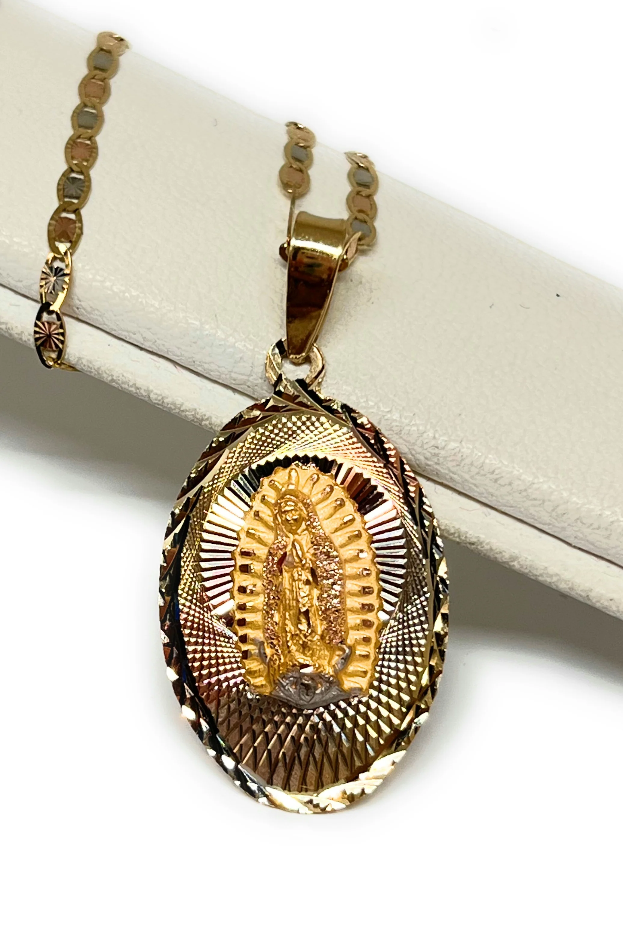 10k Solid Gold Tri-Color Jesus Sagrado Corazon & Virrgin Mary Double Sided Pendant Necklace (MADE IN MX) (SM, MED) - Image 4
