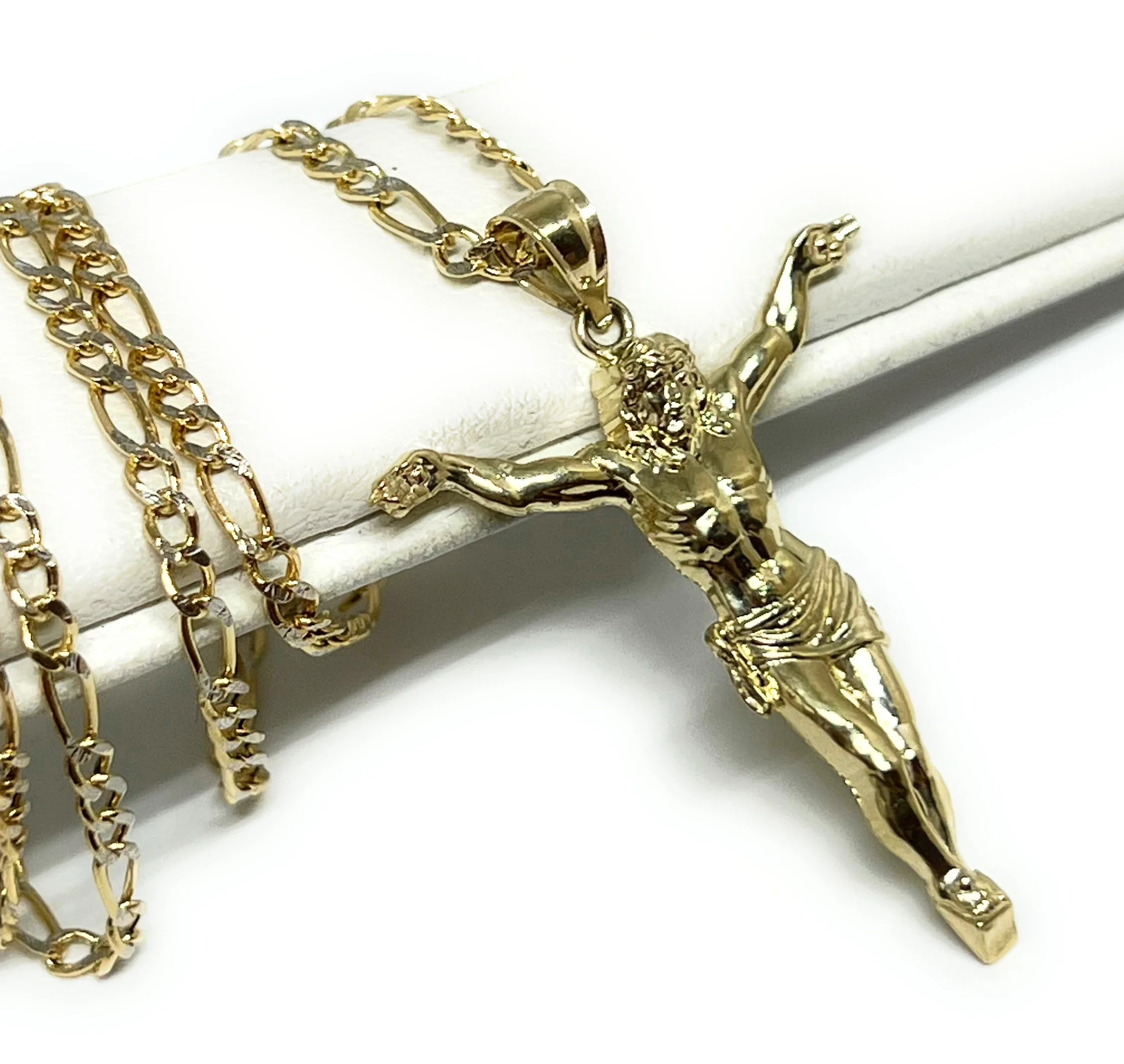 10k Solid Gold Yellow Jesus Body Crucifix Pendant Necklace - Image 3