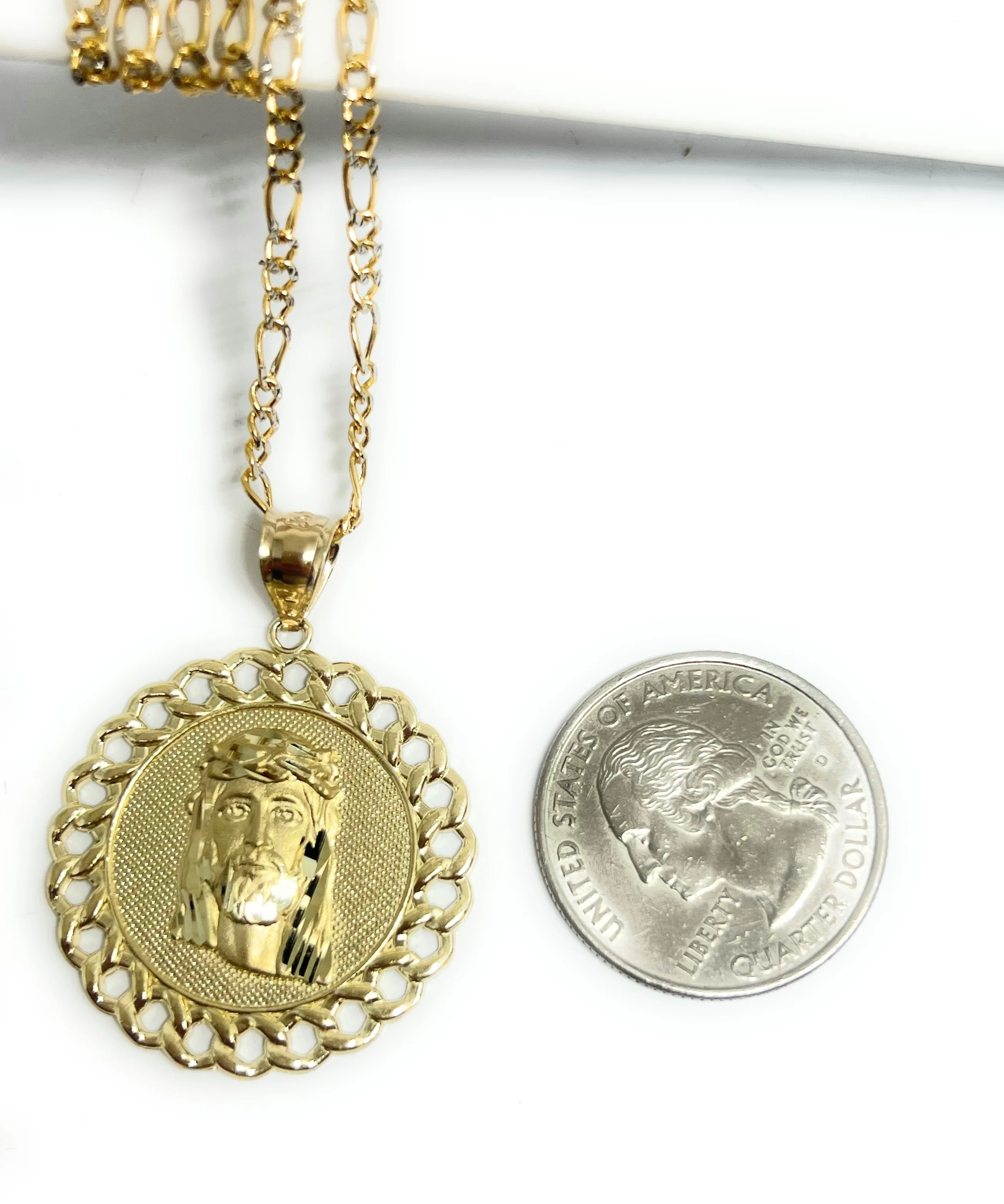 10k Solid Gold YELLOW Jesus Face Round Pendant Necklace - Image 2