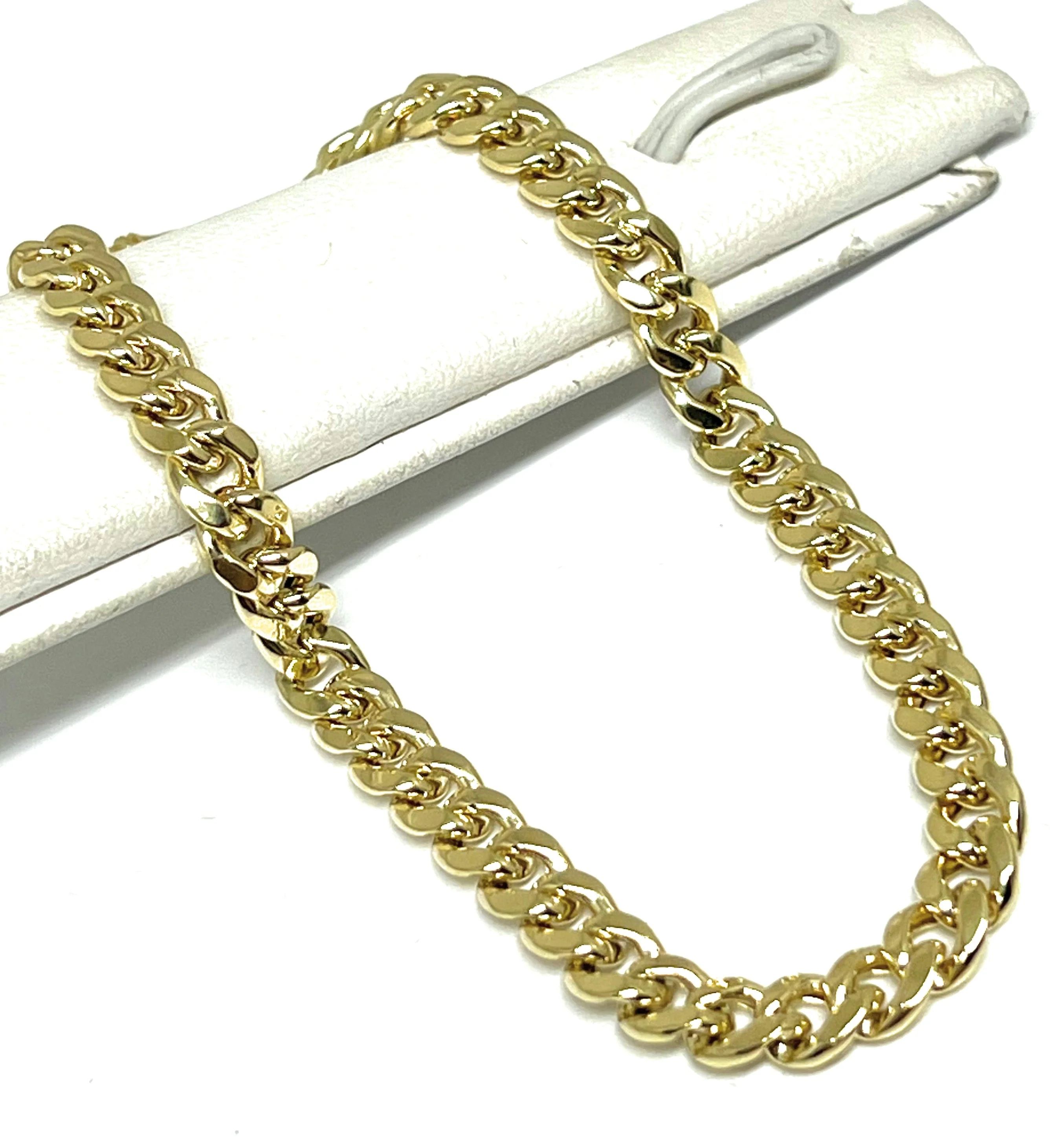 10K Solid Gold Yellow Miami Cuban Link Brracelet Box Lock 8 inch 6mm Width (SEMI HOLLOW STYLE) - Image 2