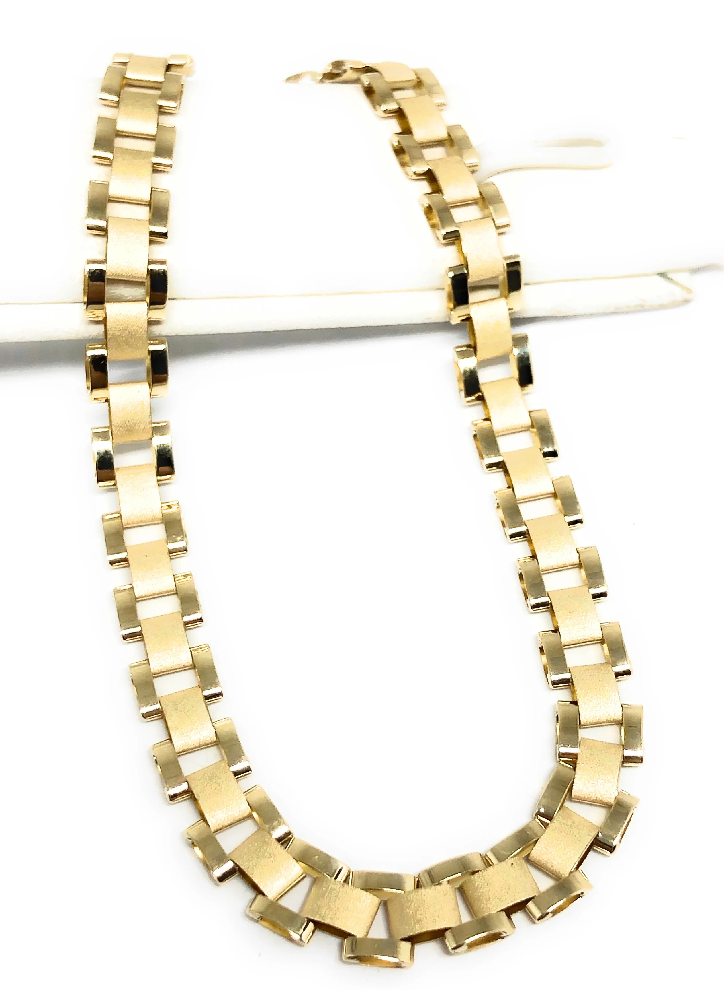 10k Solid Gold Yellow Jubilee Oyster "ROLEX" Style Brracelet 7-8 inch 6-12mm (SEMI-HOLLOW STYLE) - Image 4