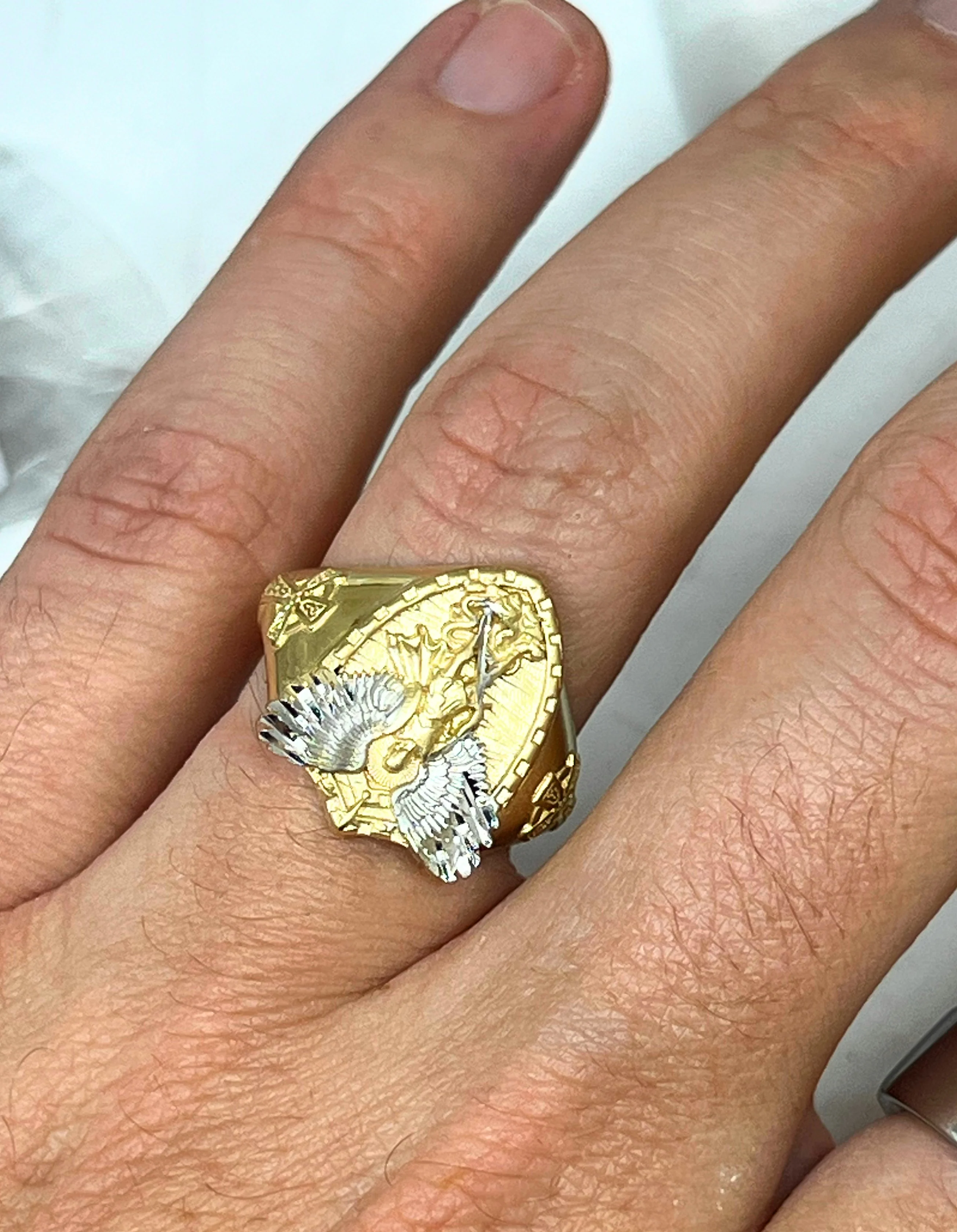 14k Solid Gold 2-Tone ST MICHAEL ARCHANGEL 3D SHIELD Ring (7g~) - Image 2