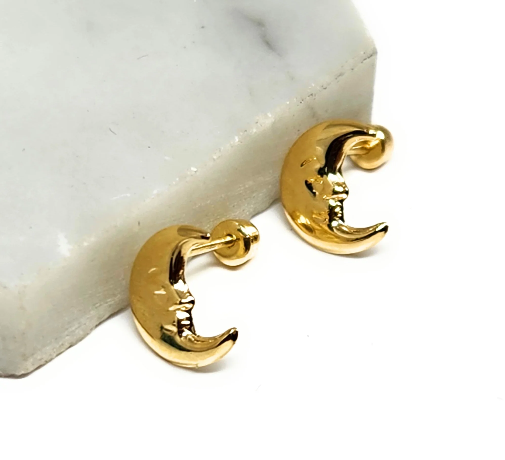 14k Solid Gold SMALL DAINTY MOON WITH FACE Stud Earrings (FCE 39) (MADE IN MX) - Image 2