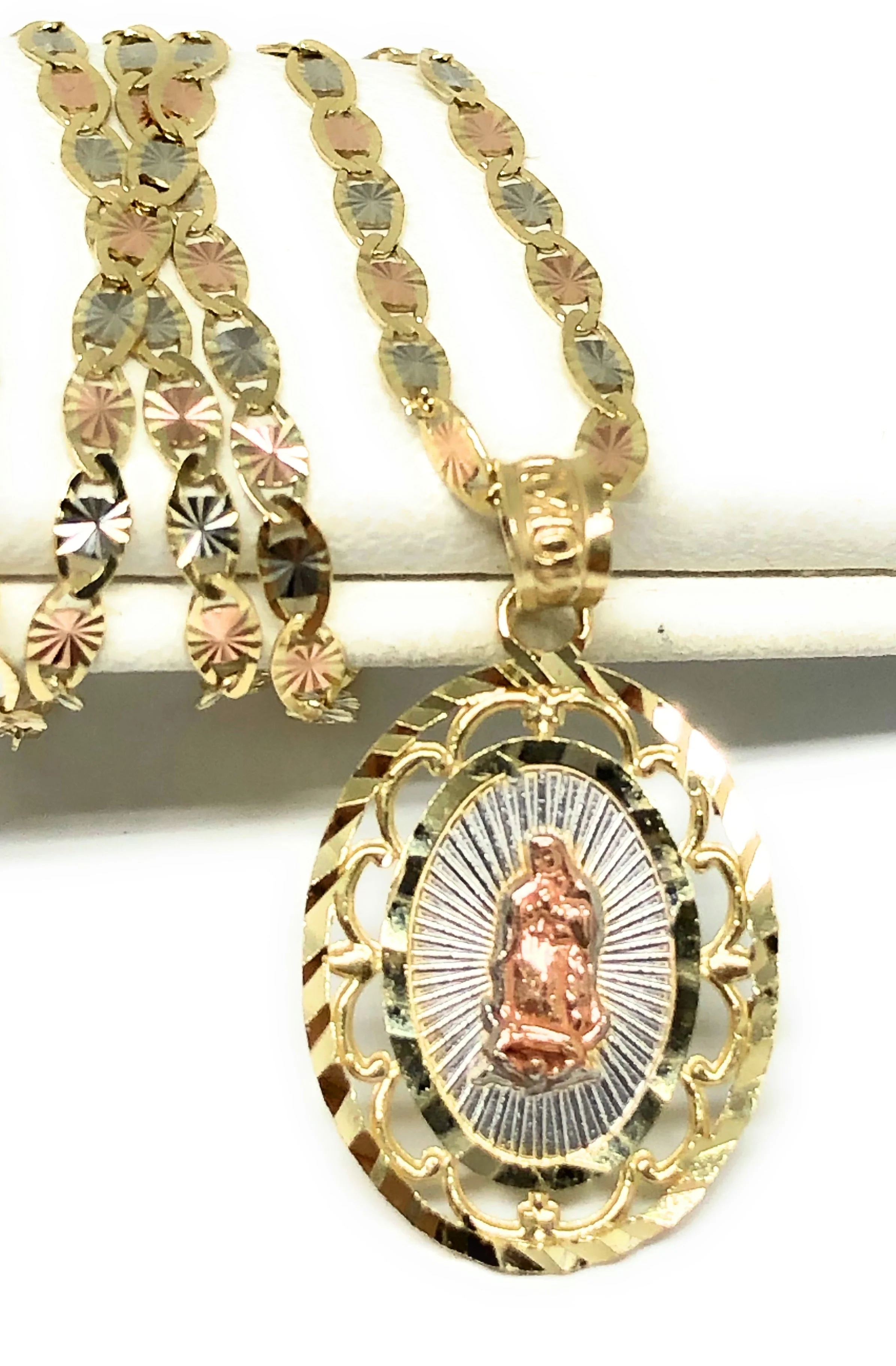 14k Solid Gold Tri-Color Virrgin Mary Pendant Virrgen Guadalupe Valentina Chain - Image 3