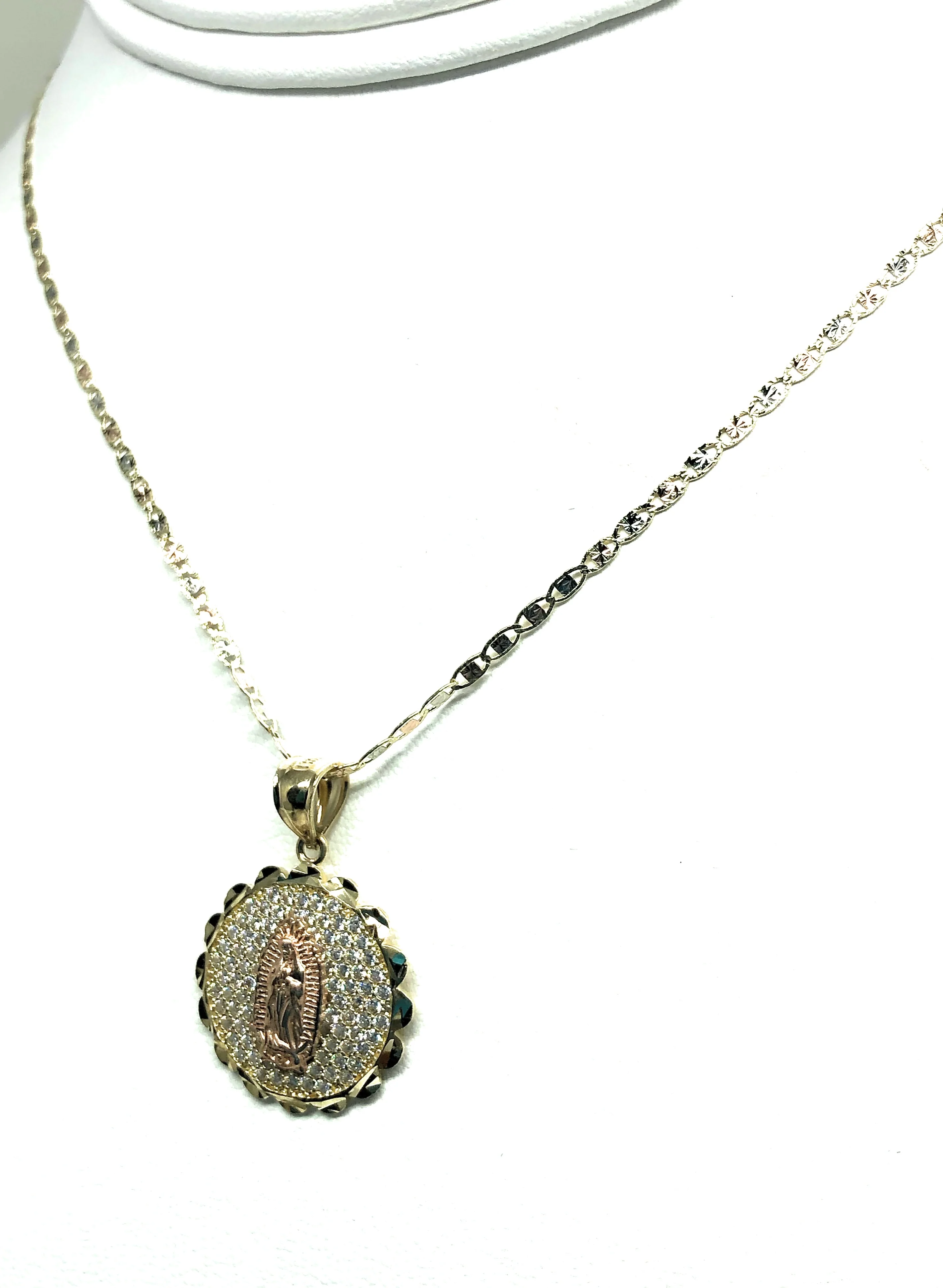 14k Solid Gold Virrgin Mary CZ Round Pendant  Virrgen Guadalupe Valentina Chain - Image 6