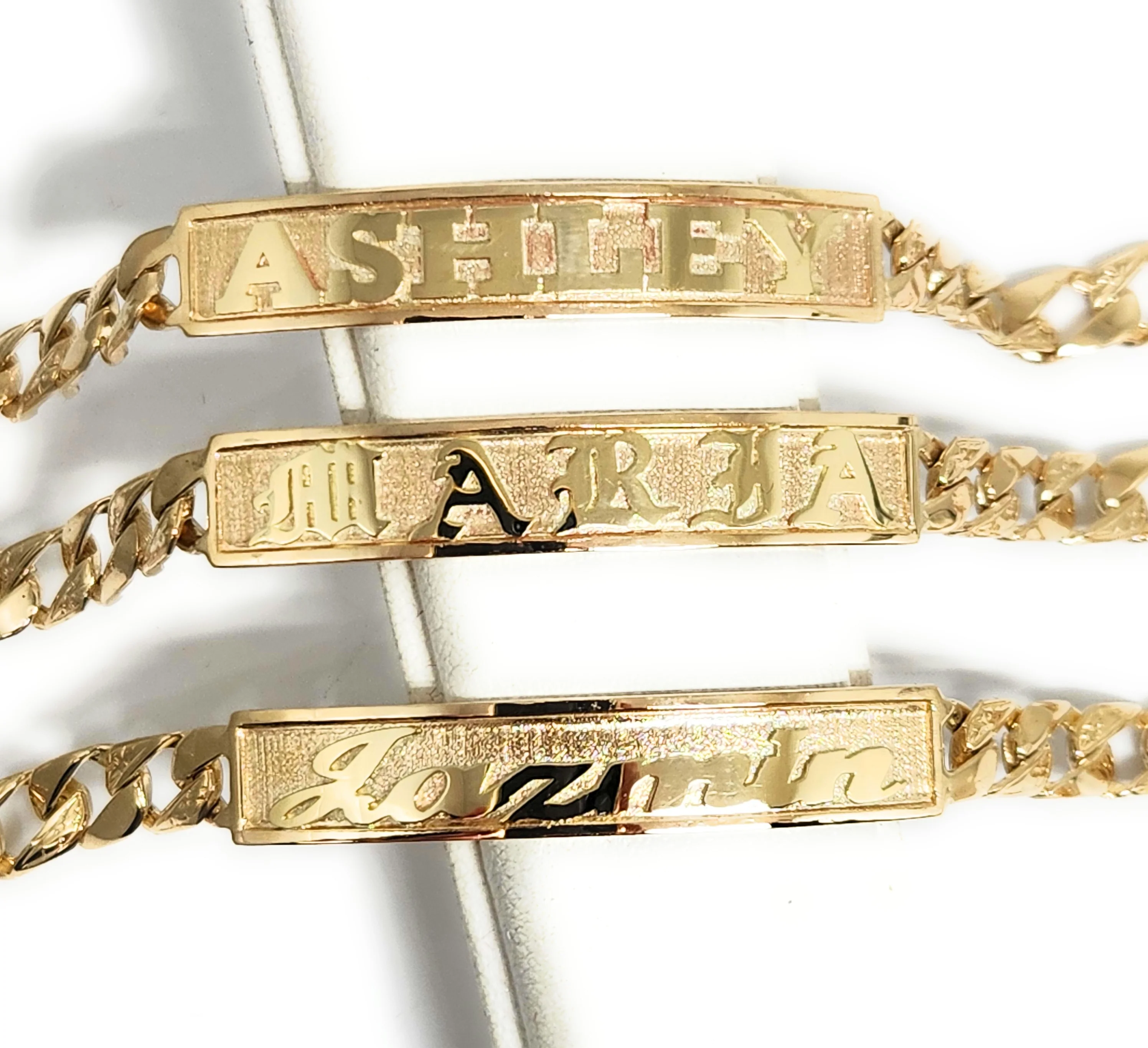 14k Solid Gold Yellow Cuban Link SUPERIMPOSED (SOBREPUESTO) CUSTOMIZED 3D NAME Brracelet 7-8 INCH 6mm WIDTH (~9g) - Image 3