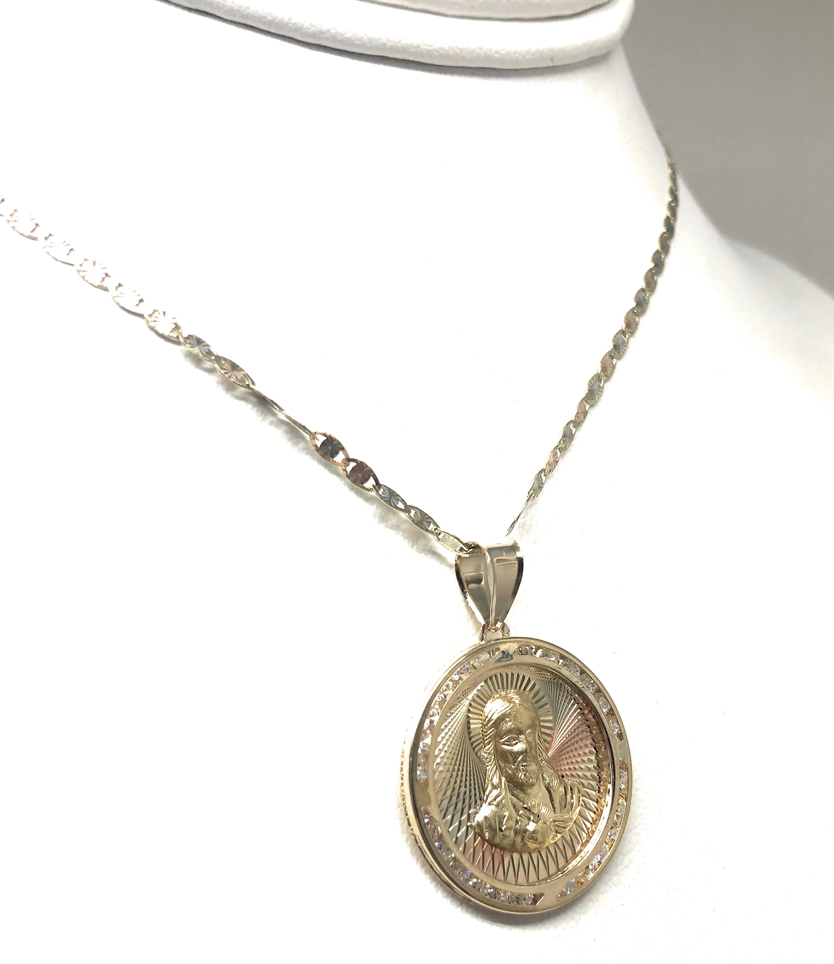 14k Solid Gold Yellow Gold Jesus Sagrado Corazon CZ Pendant Necklace Valentina Chain - Image 6