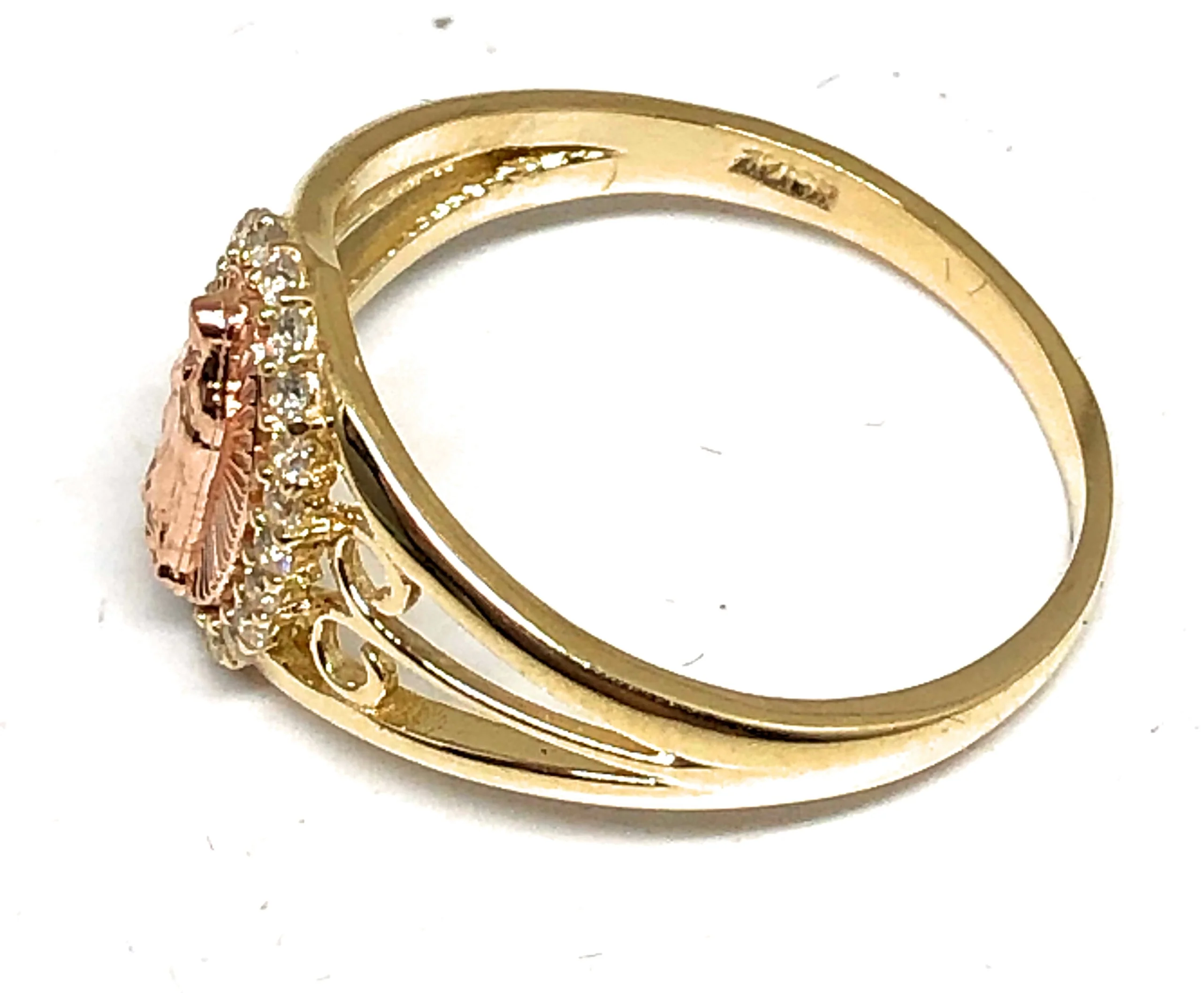 14k Solid Gold Yellow & Rose Gold Virrgin Mary CZ Ring - Image 2