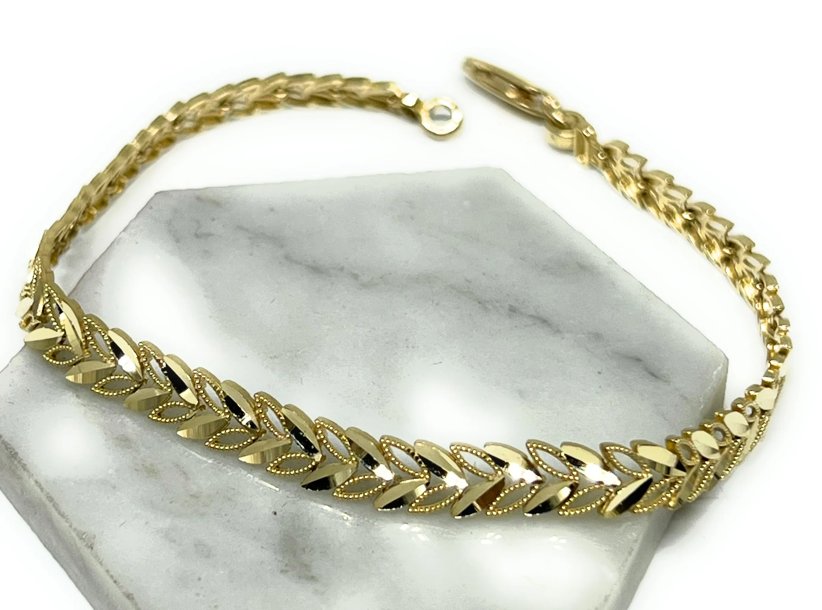 14k Solid Gold Yellow STAMPATO LEAF V-LINK 7.5 INCH 5MM BRRACELET - Image 3