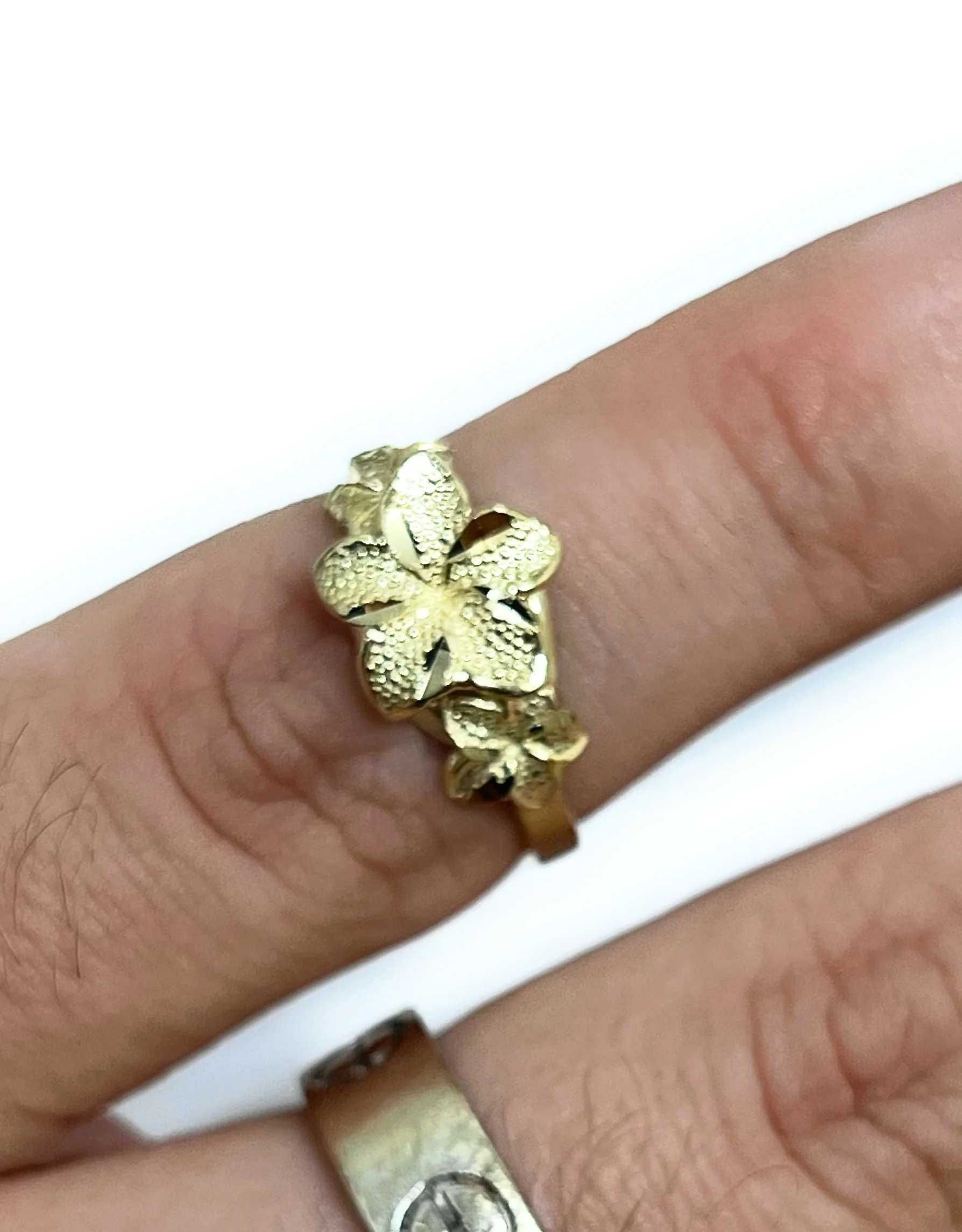 10k Solid Gold Yellow Three PLUMERIA Flower Ring - Image 2