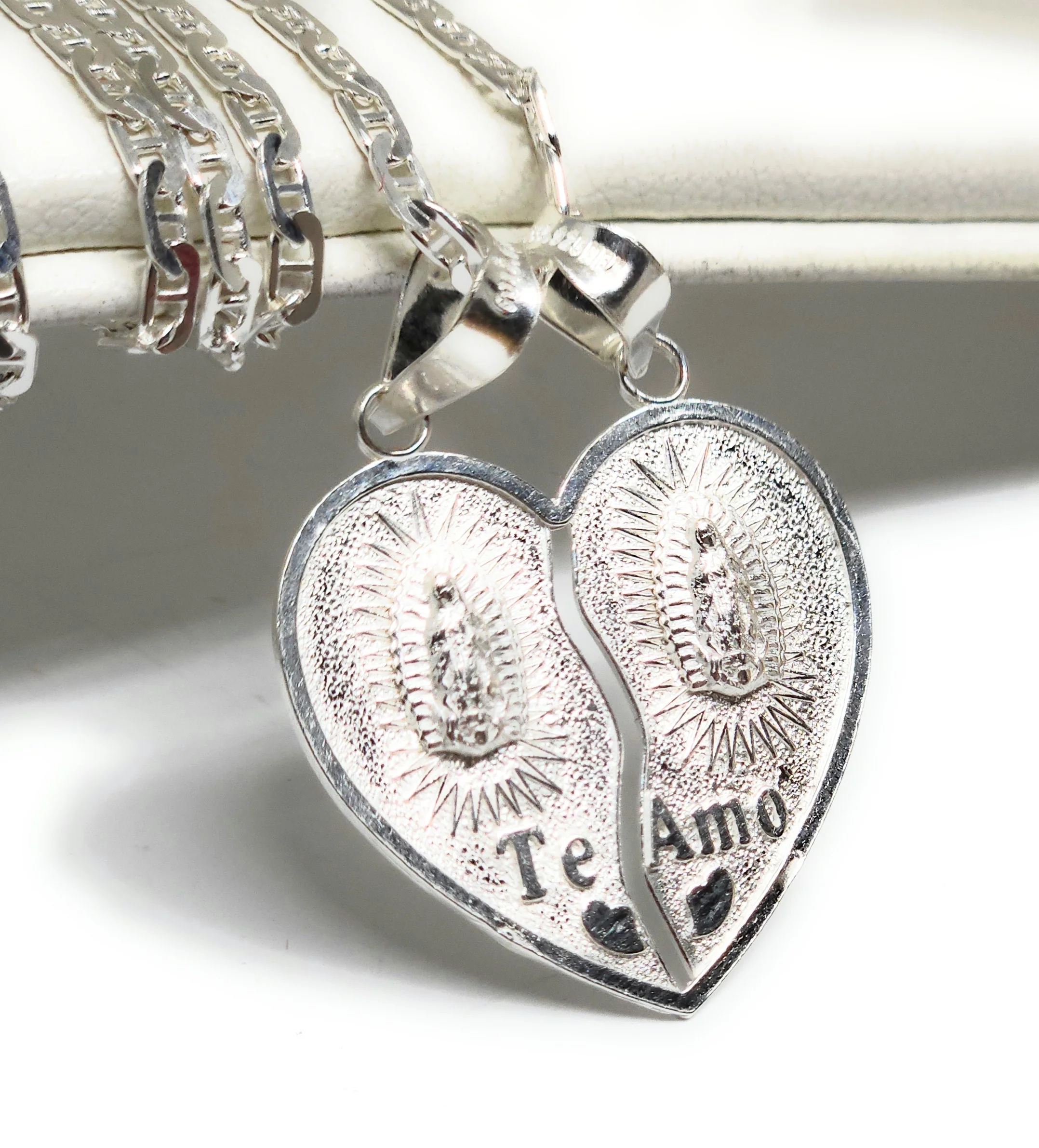 .925 Silver DOUBLE VIRRGIN MARY "TE AMO" SMALL HEART SPLIT Pendant Necklace (MADE IN MX) (SM,MED,LG) - Image 3