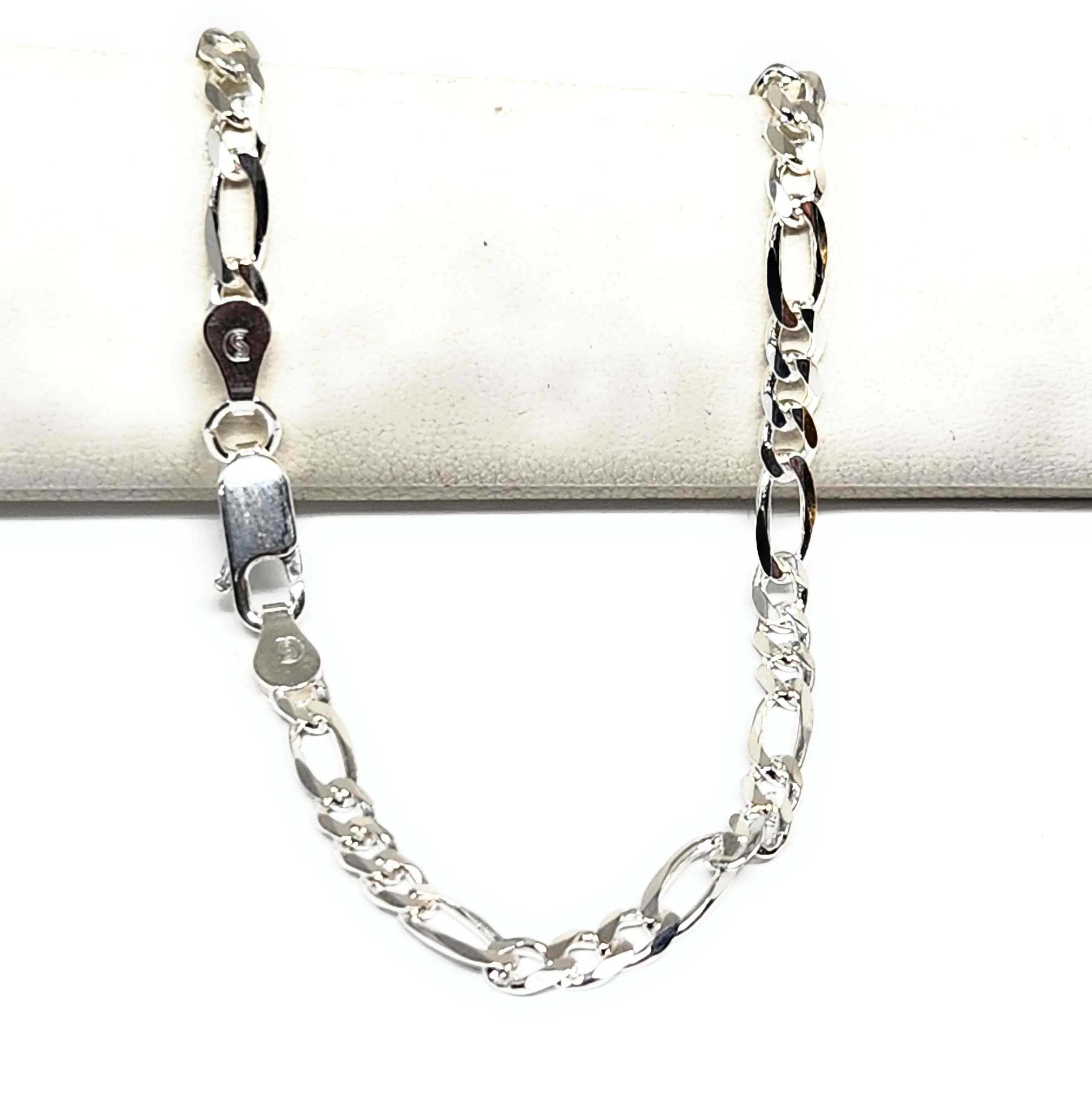 .925 Silver Figaro 7-8 inch 3.75mm width Braccelete
