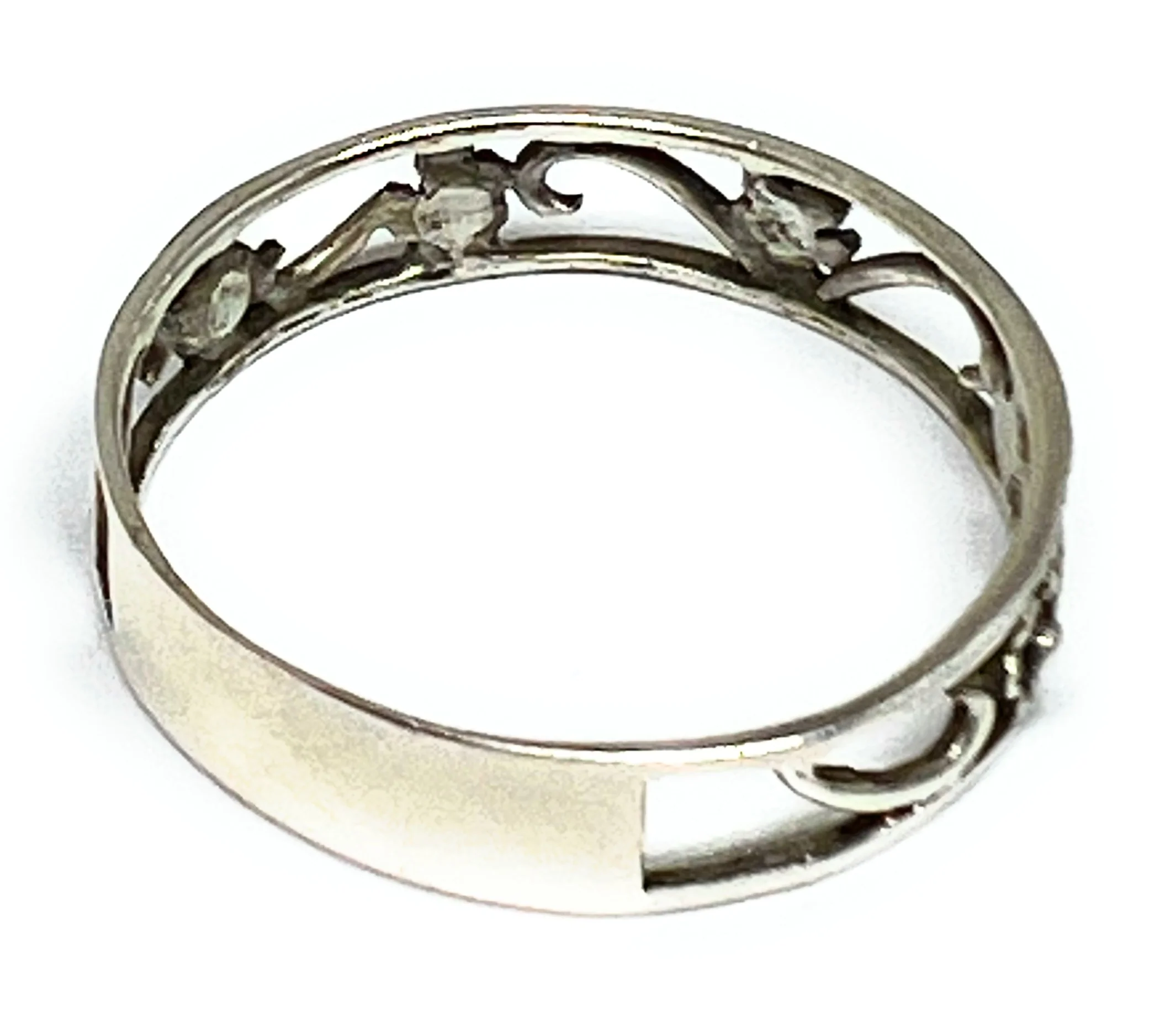 .925 Silver Flower Band Ring - Image 3