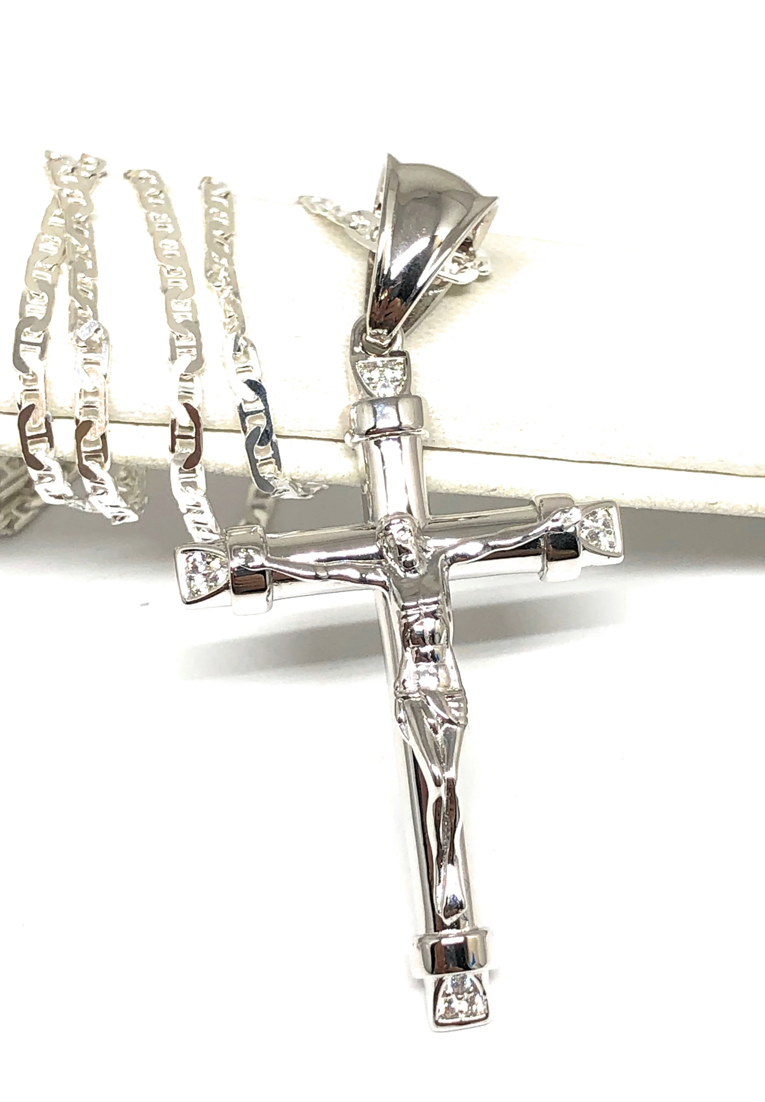 .925 Silver Jesus Cross Crucifix CZ Pendant Necklace with Valentina Chain in
