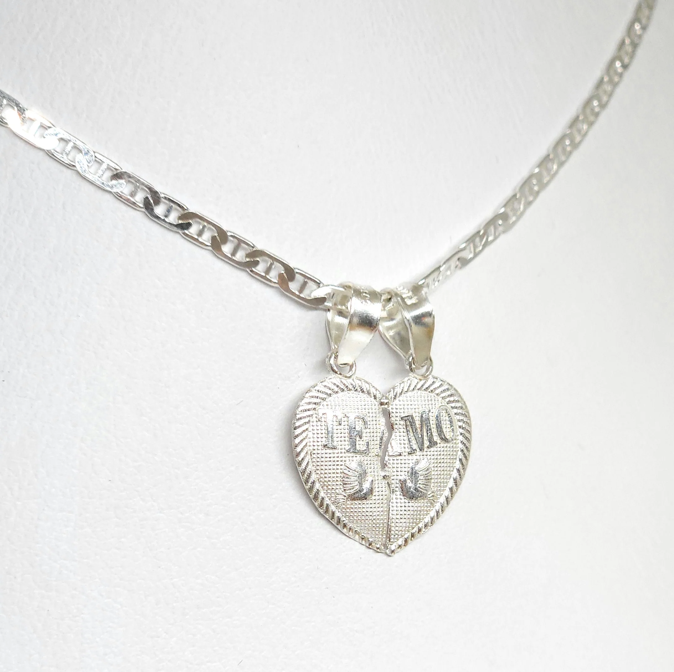 .925 Silver "TE AMO" SMALL HEART SPLIT Pendant Necklace (MADE IN MX) - Image 6