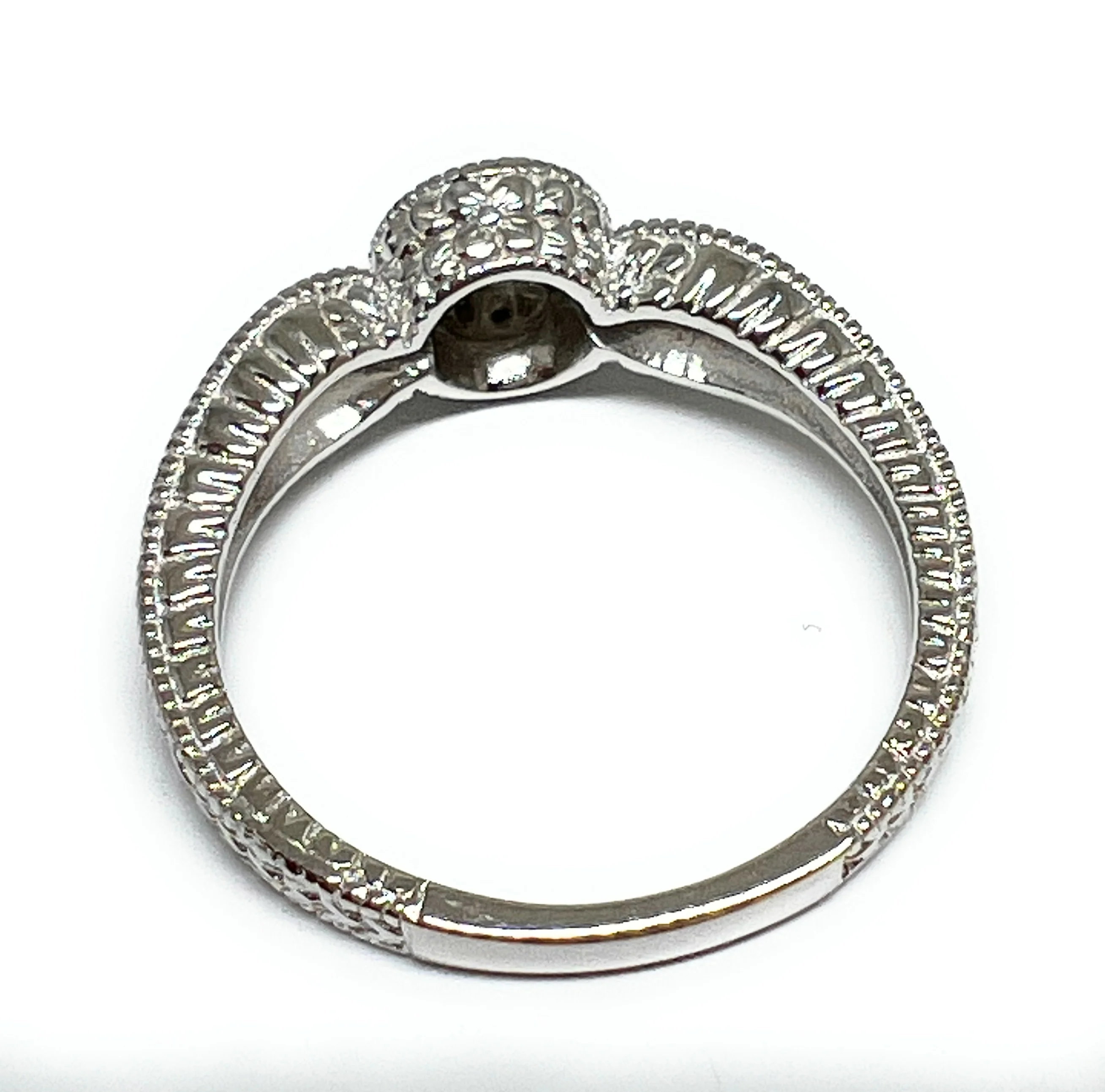 .925 Silver Textured Carved CZ Ring - Image 3
