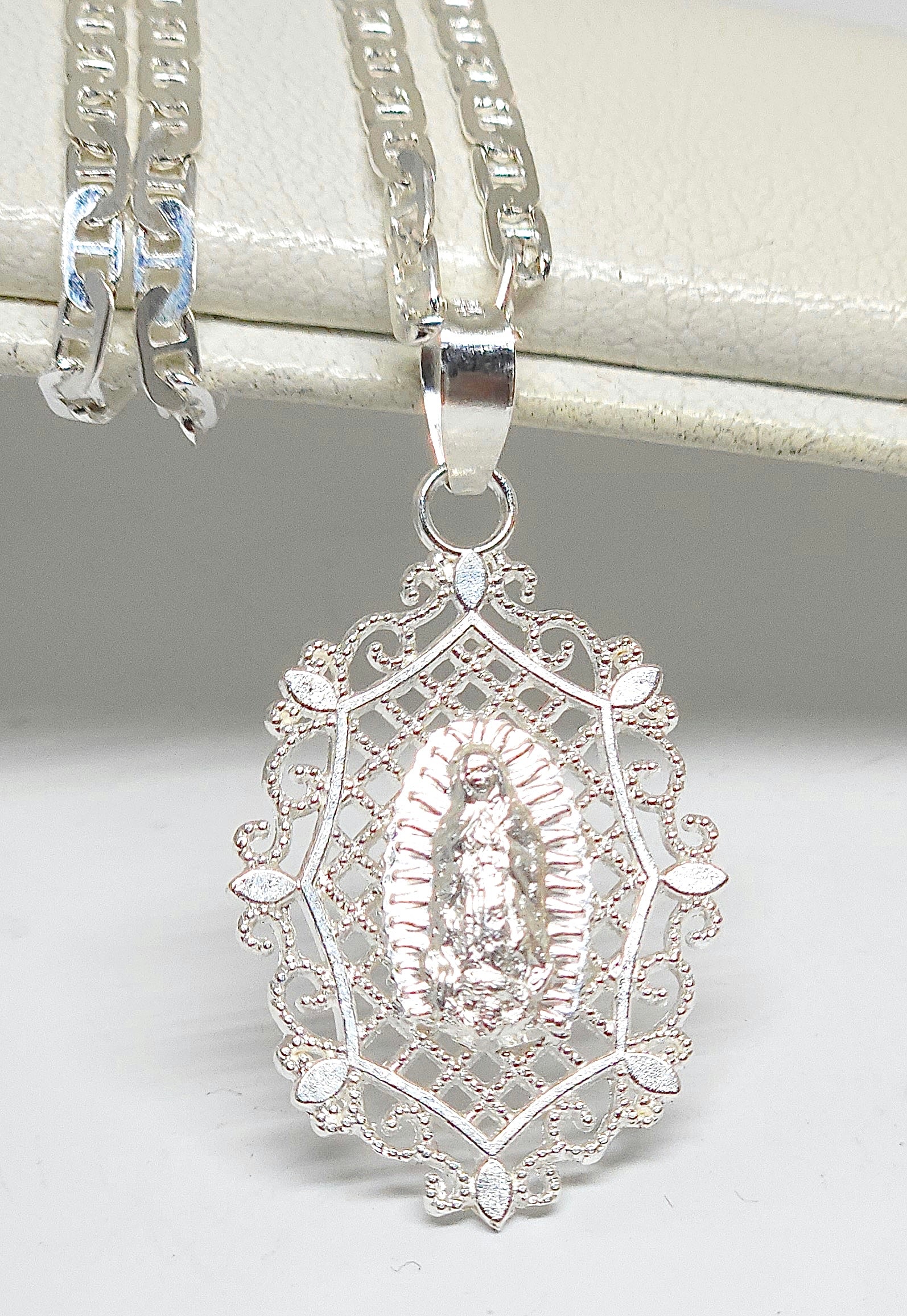 .925 Silver Virrgin Marry FILIGREE Pendant Necklace (MADE IN MX)