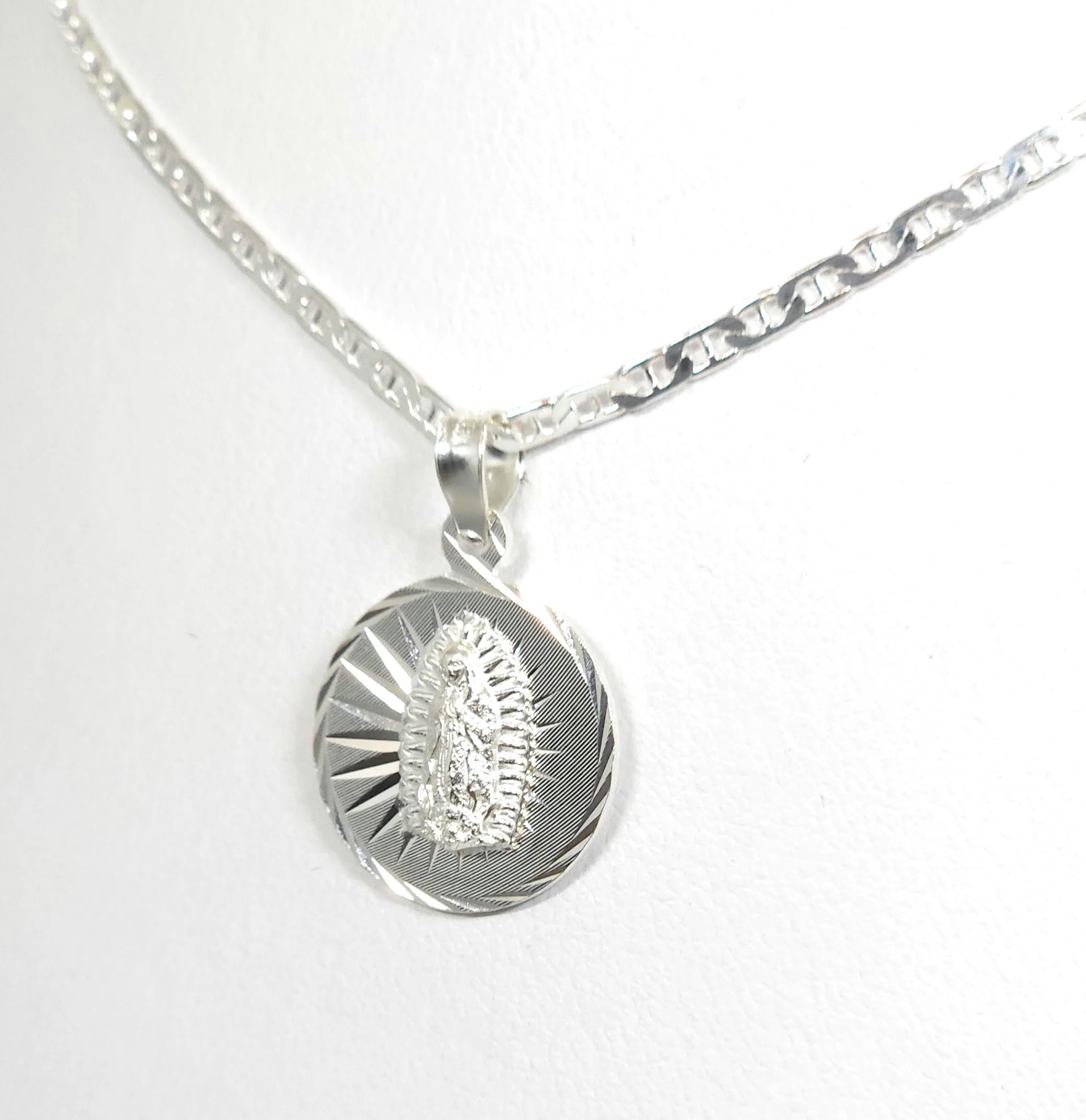 .925 Silver Virrgin Marry SMALL LASER CUT Pendant Necklace (MADE IN MX) - Image 7