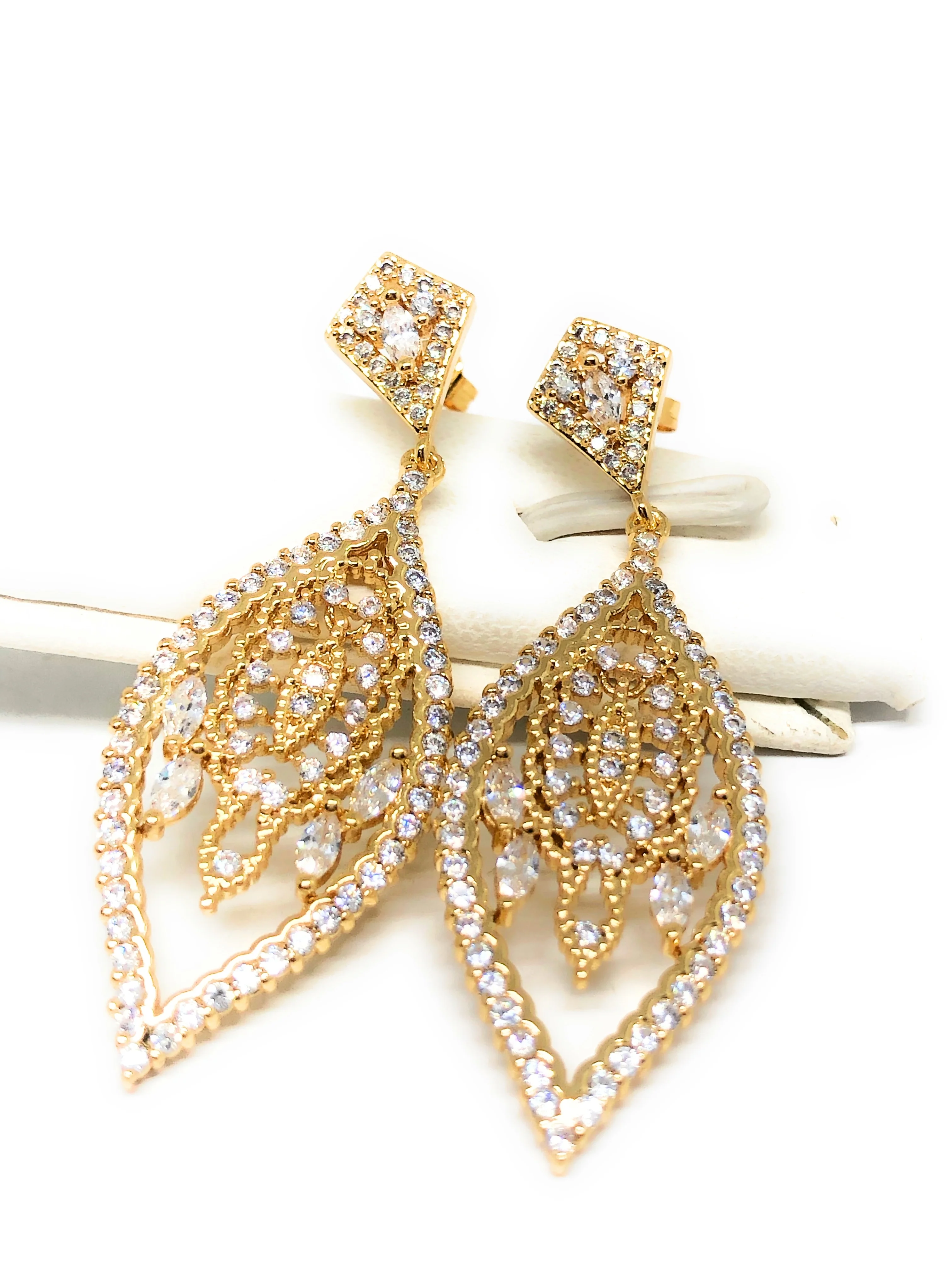 Gold Plated CZ Oval Chandelier Dangle Earrings Aretes - Image 2