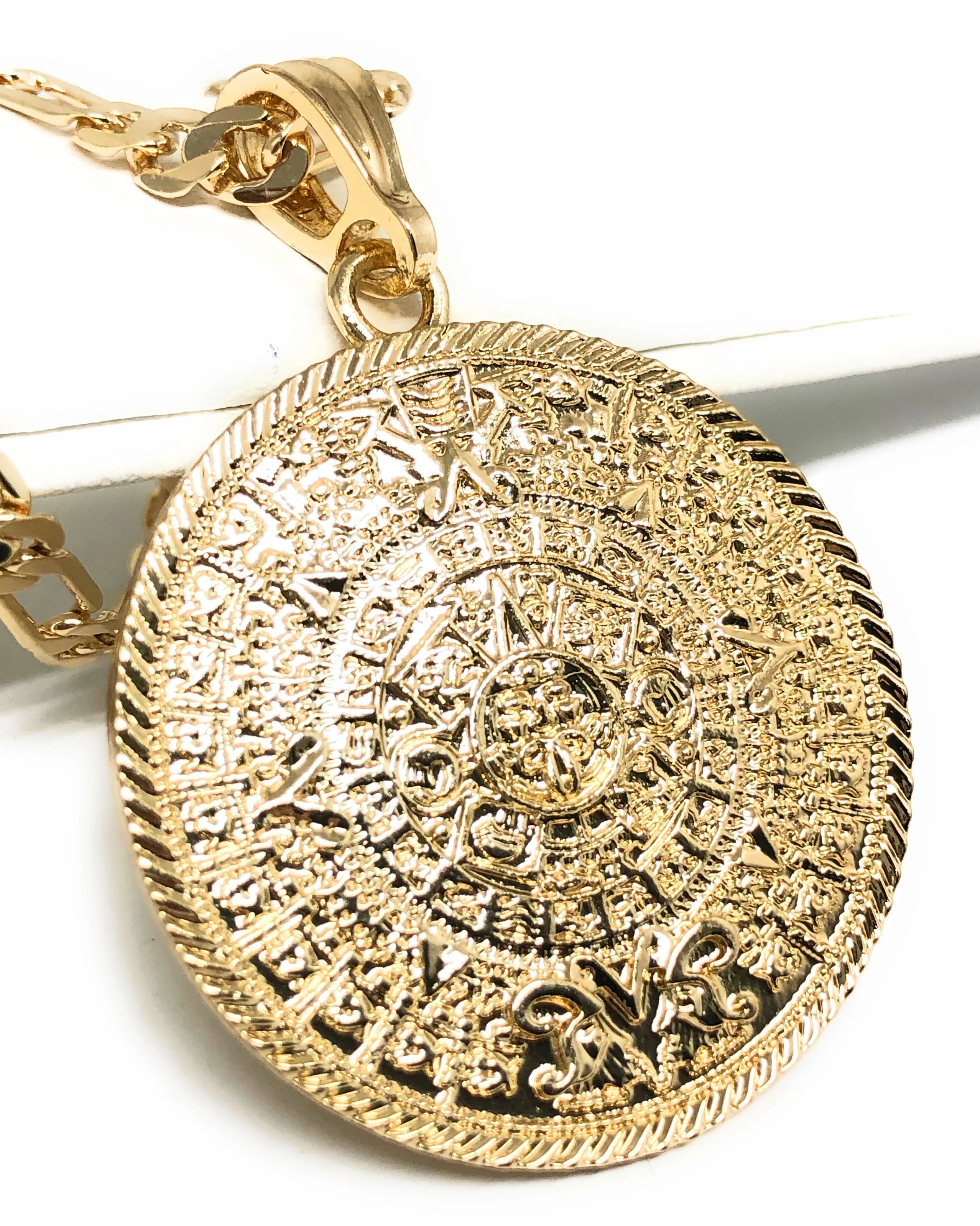 Gold Plated Mexican Aztec Calendar Centenario Pendant Necklace Figaro Chain 26" 5mm - Image 5