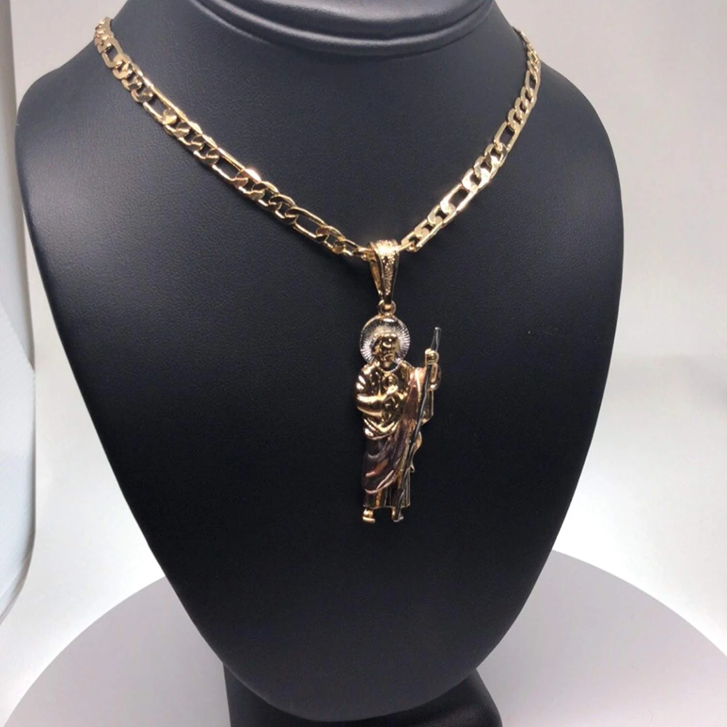 Gold Plated Saint Jude Pendant Necklace Figaro 26" San Judas Tadeo Medalla Oro Laminado - Image 4