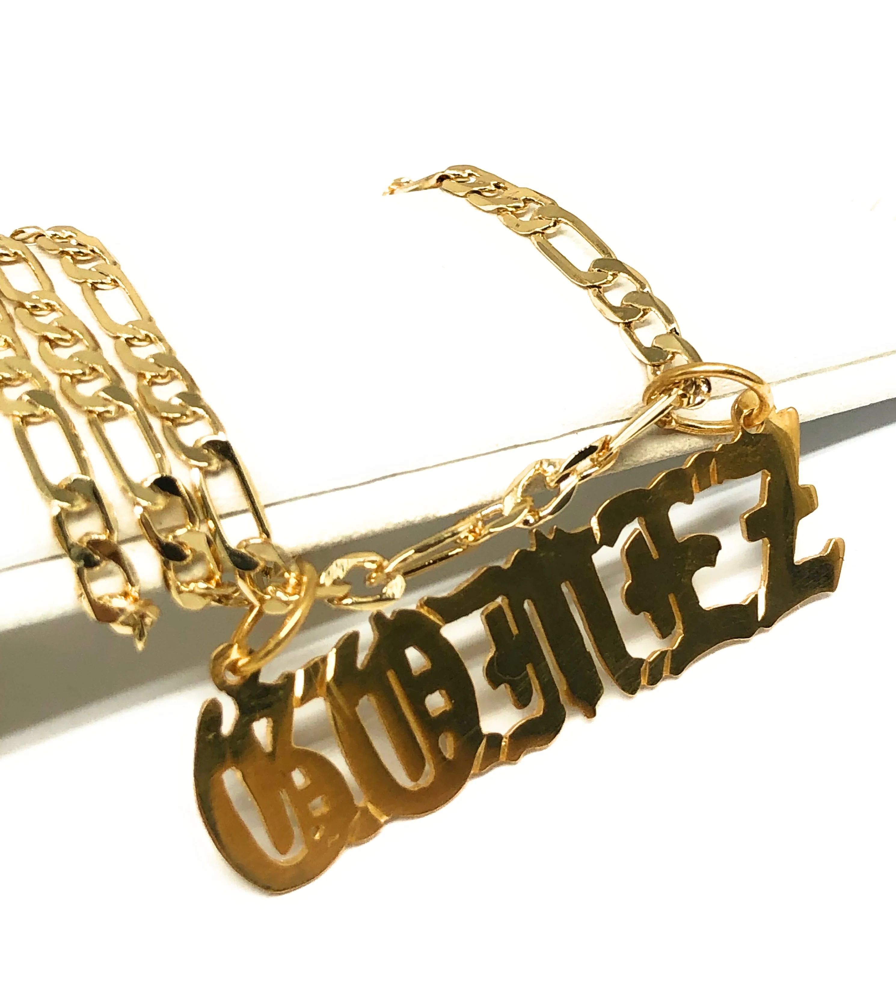 Gold Plated Silver CUSTOMIZED OLD ENGLISH Nameplate Necklace With Chain - Image 3