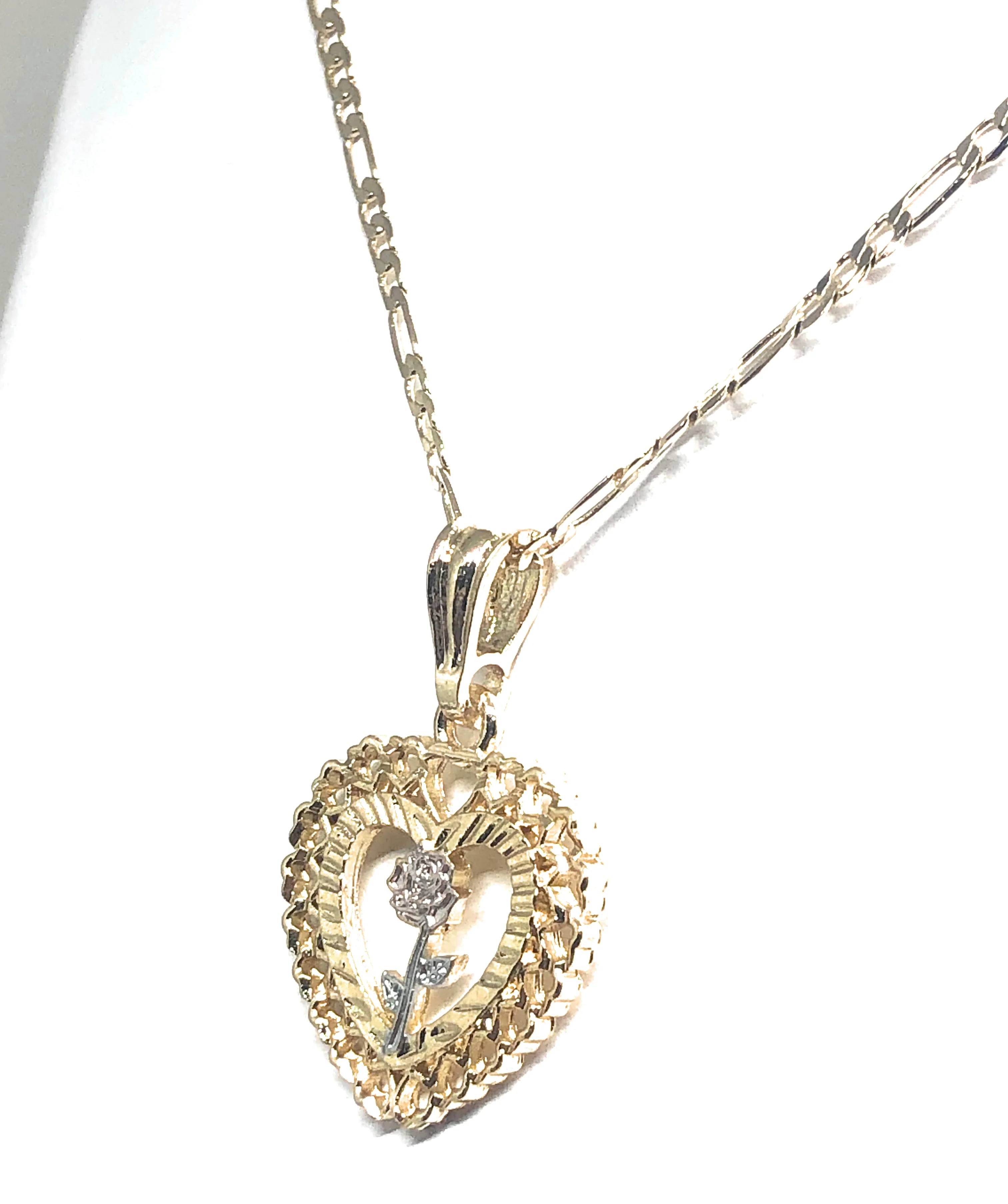 Gold Plated Tri-Color Heart Rose Pendant Necklace Figaro Chain 24” - Image 5