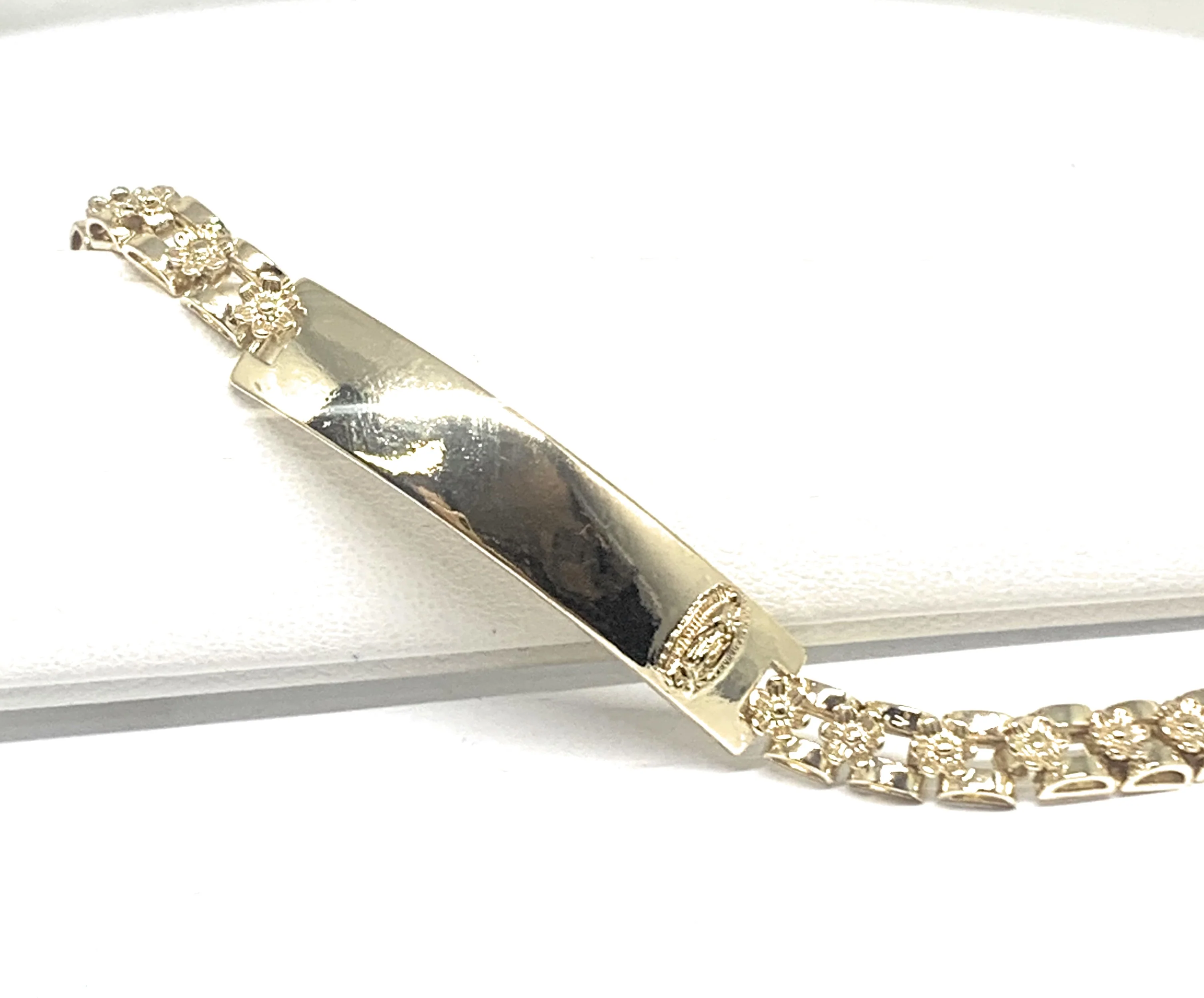 Gold Plated Yellow Virgin Mary Flower ID Bracelet 7.5” 5.5mm Width Esclava - Image 3